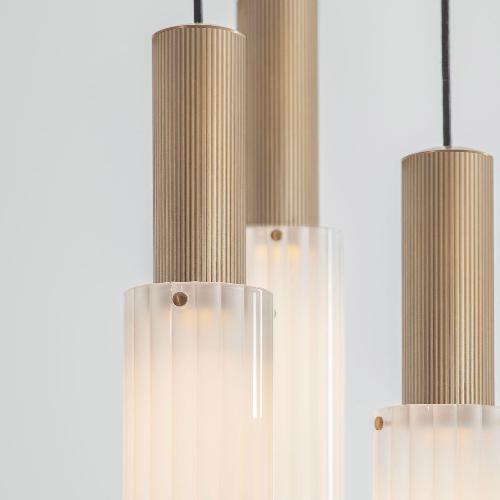 Flume Large 3lt Pendant Light