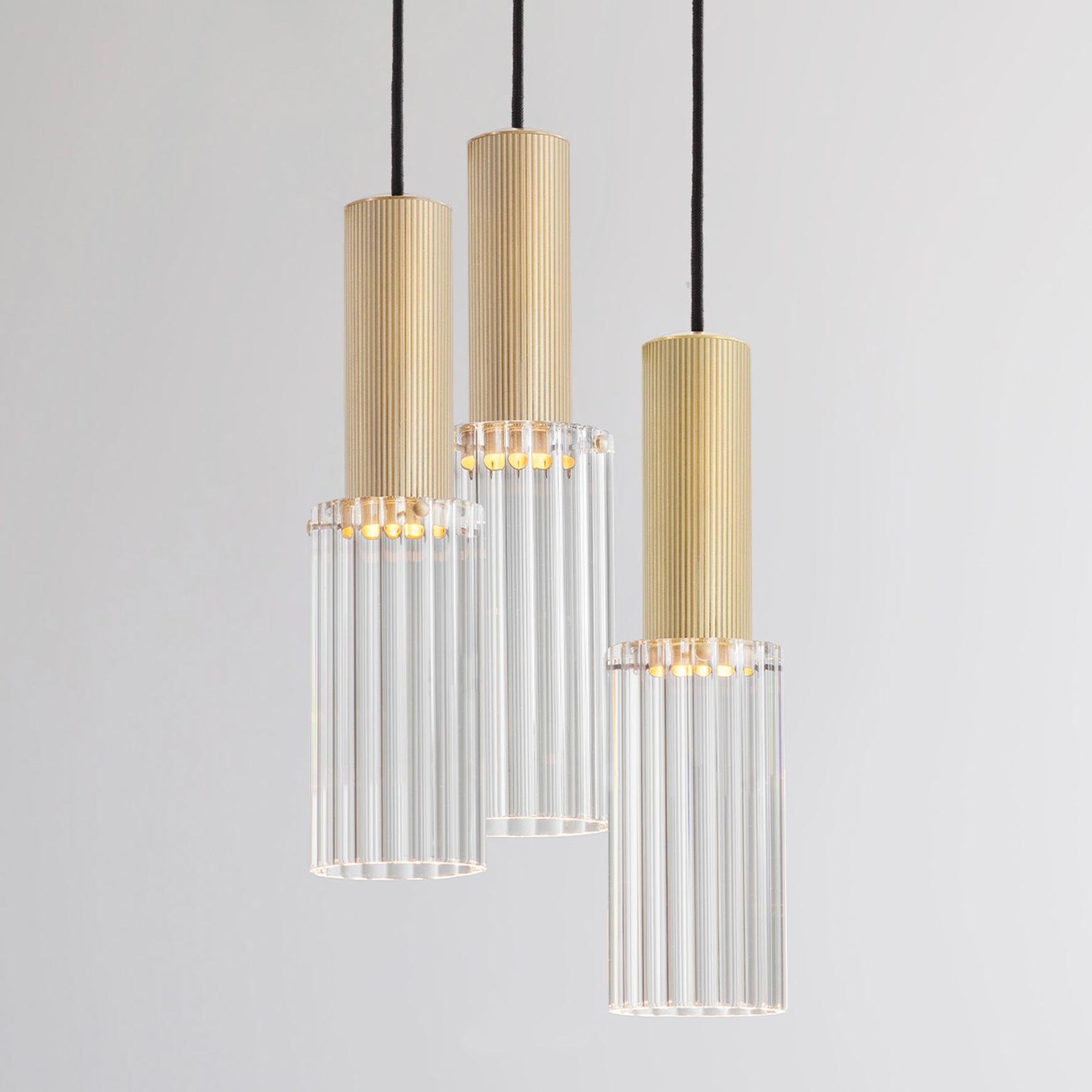 Flume Large 3lt Pendant Light