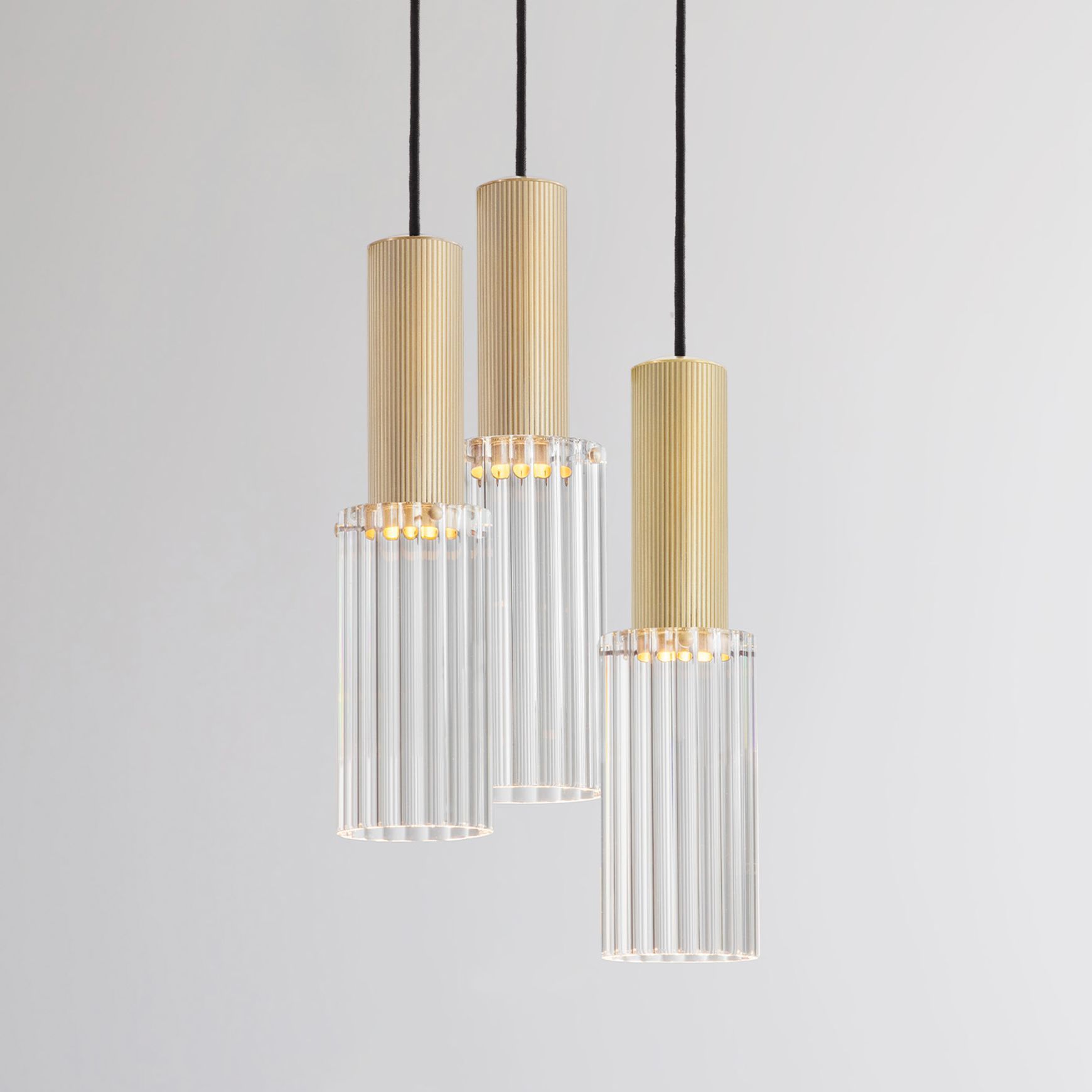 Flume Large 3lt Pendant Light