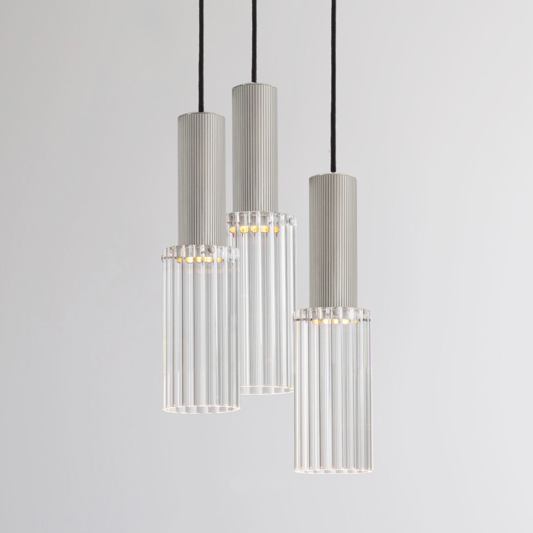 Flume Large 3lt Pendant Light