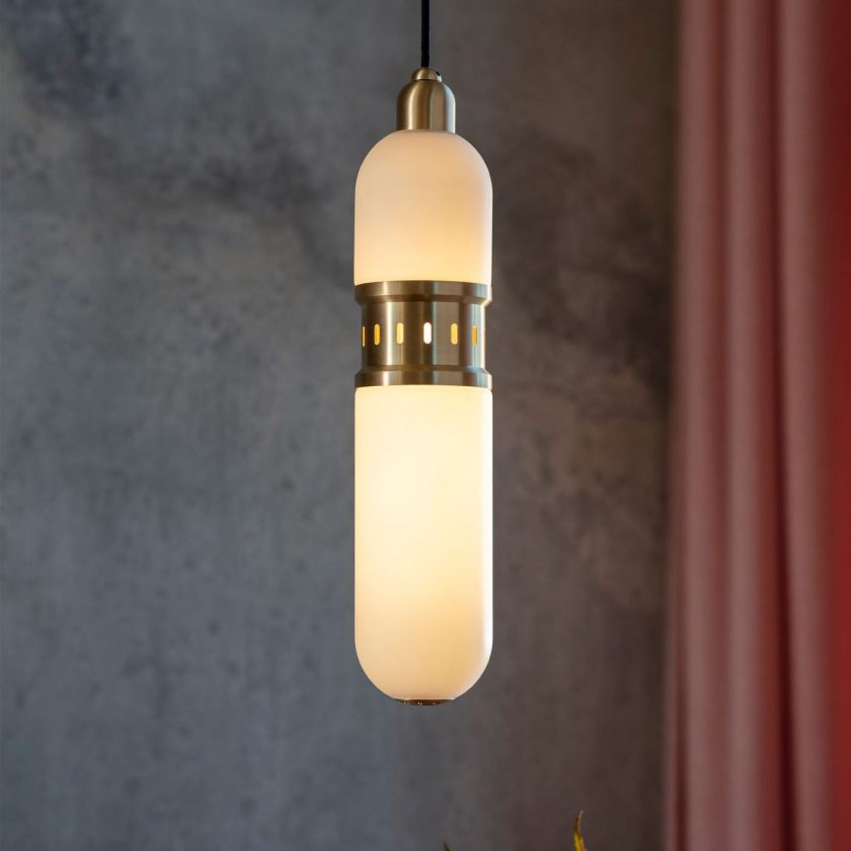 Occulo Pendant Light