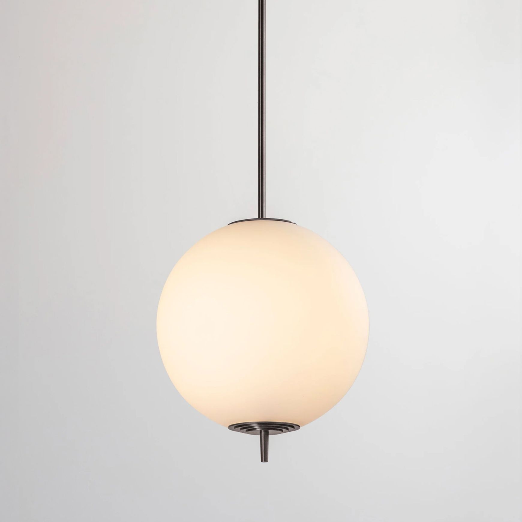 Nova Globe Pendant Light