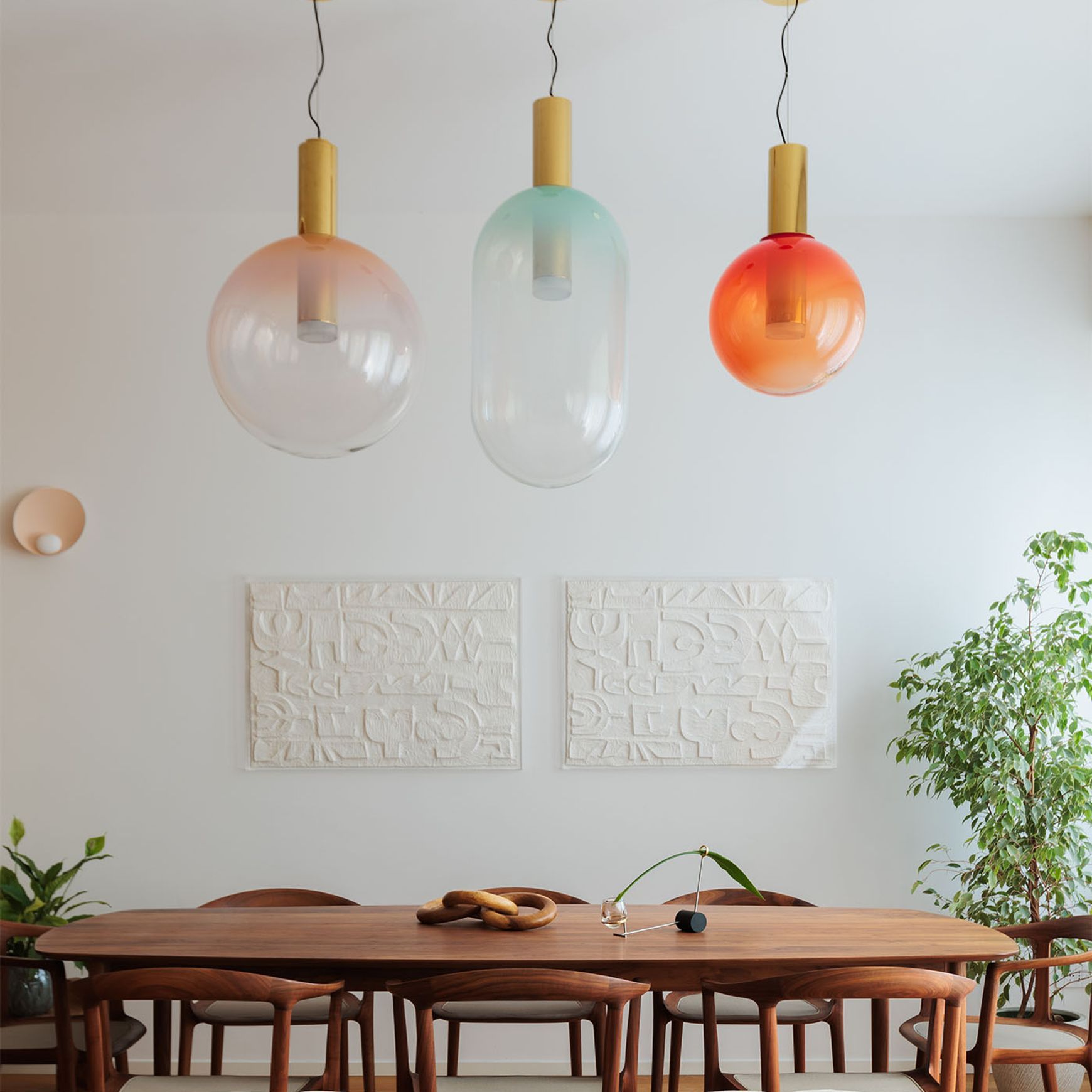 Phenomena Capsule Pendant Light