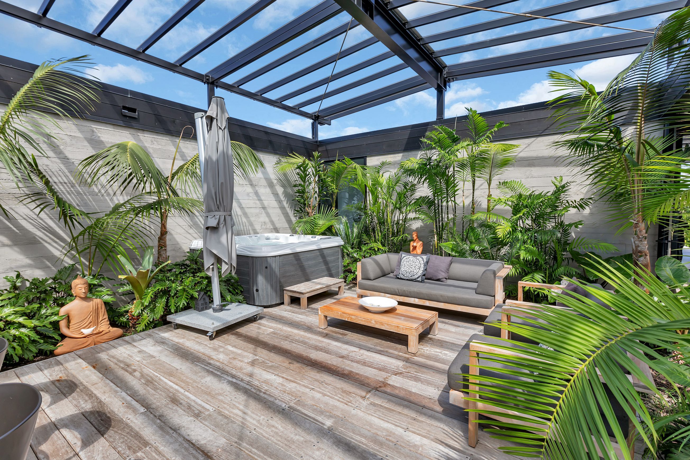 ClearVue Transparent Roofing System