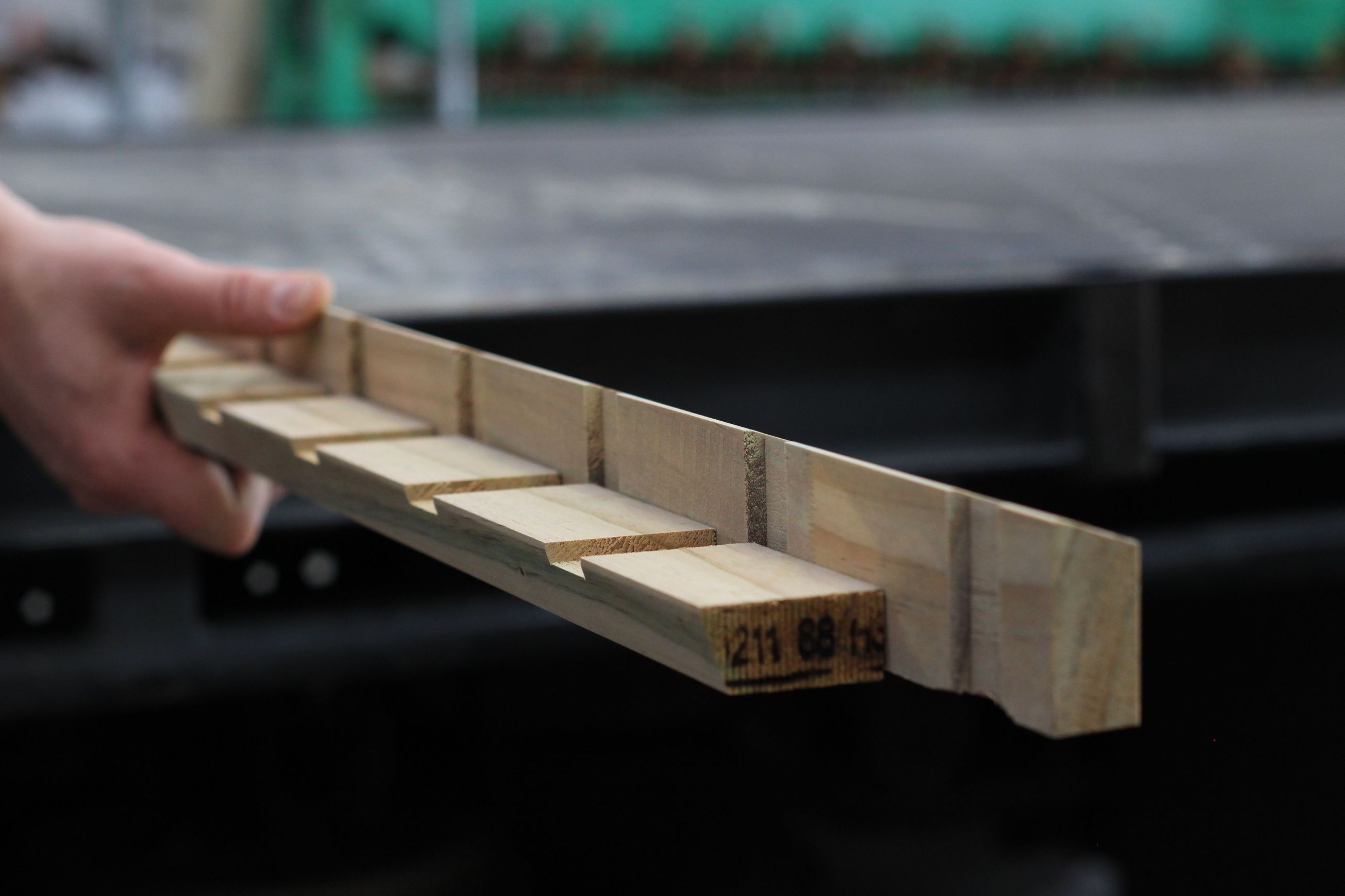 EB6 Castellated Timber Cavity Batten