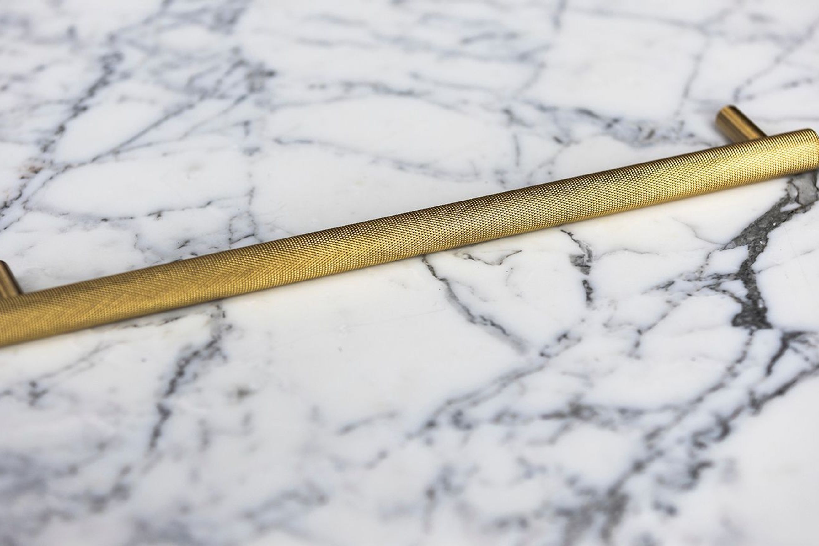 Atelier Pull Bar Brass