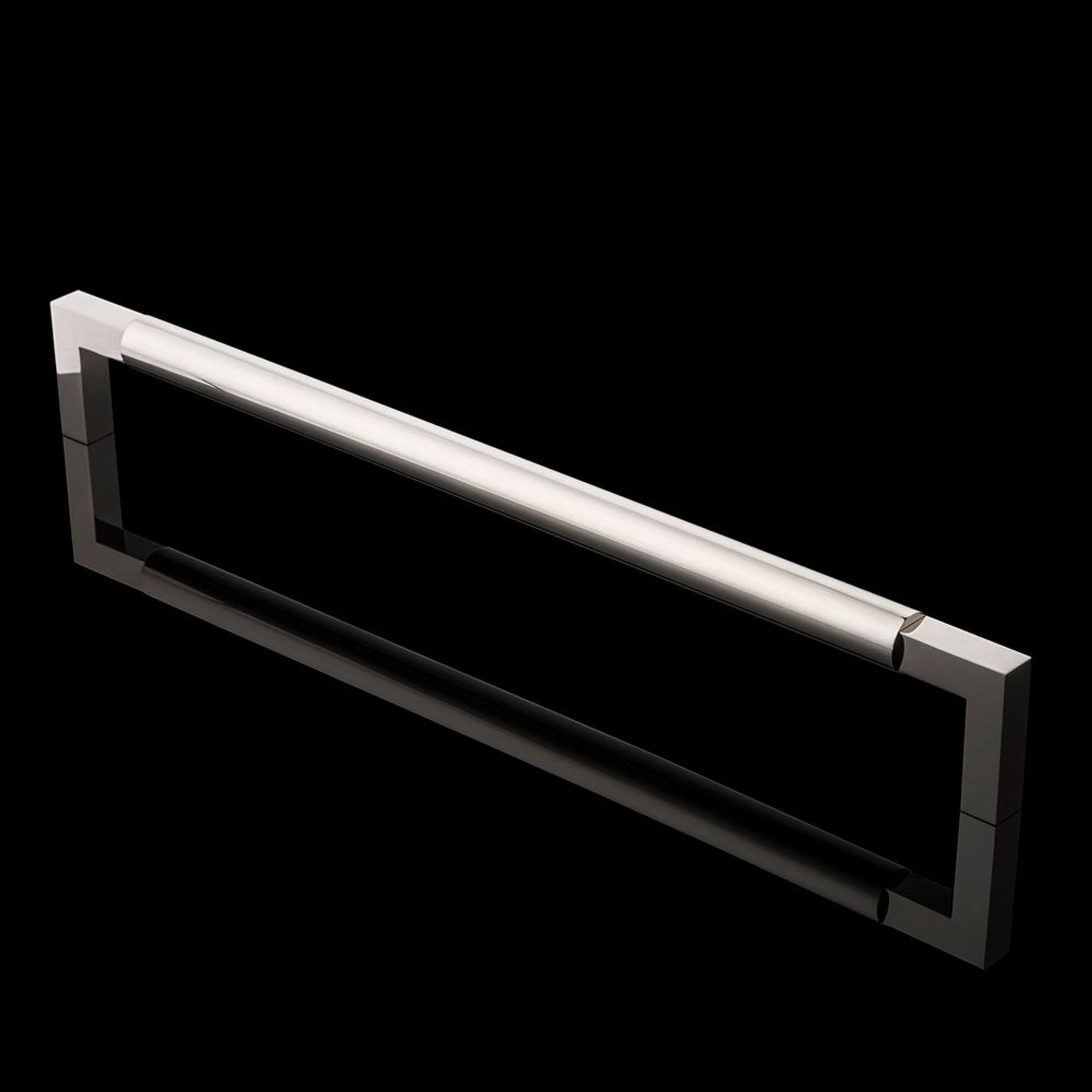 Joseph Giles Ashworth Door Pull