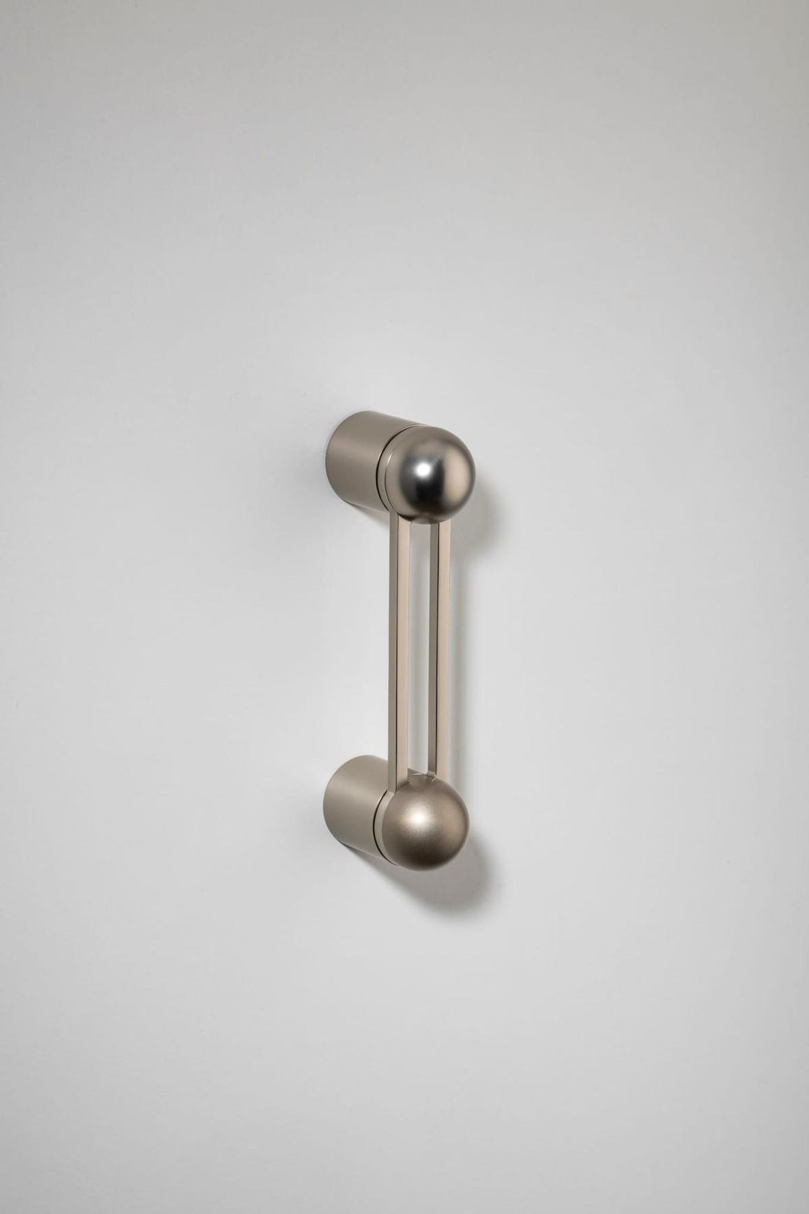 H04 Pull Handle Short