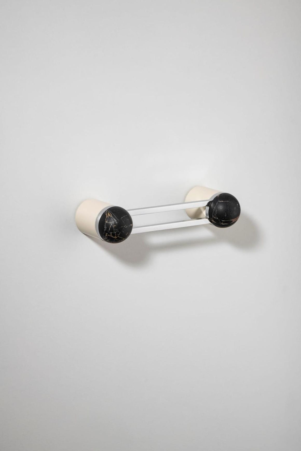 H04 Pull Handle Short