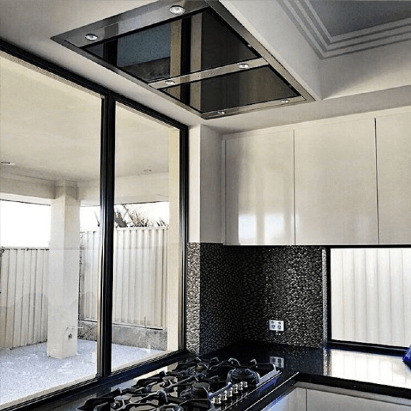 Schweigen Ceiling Mount Rangehood UM422G-12S