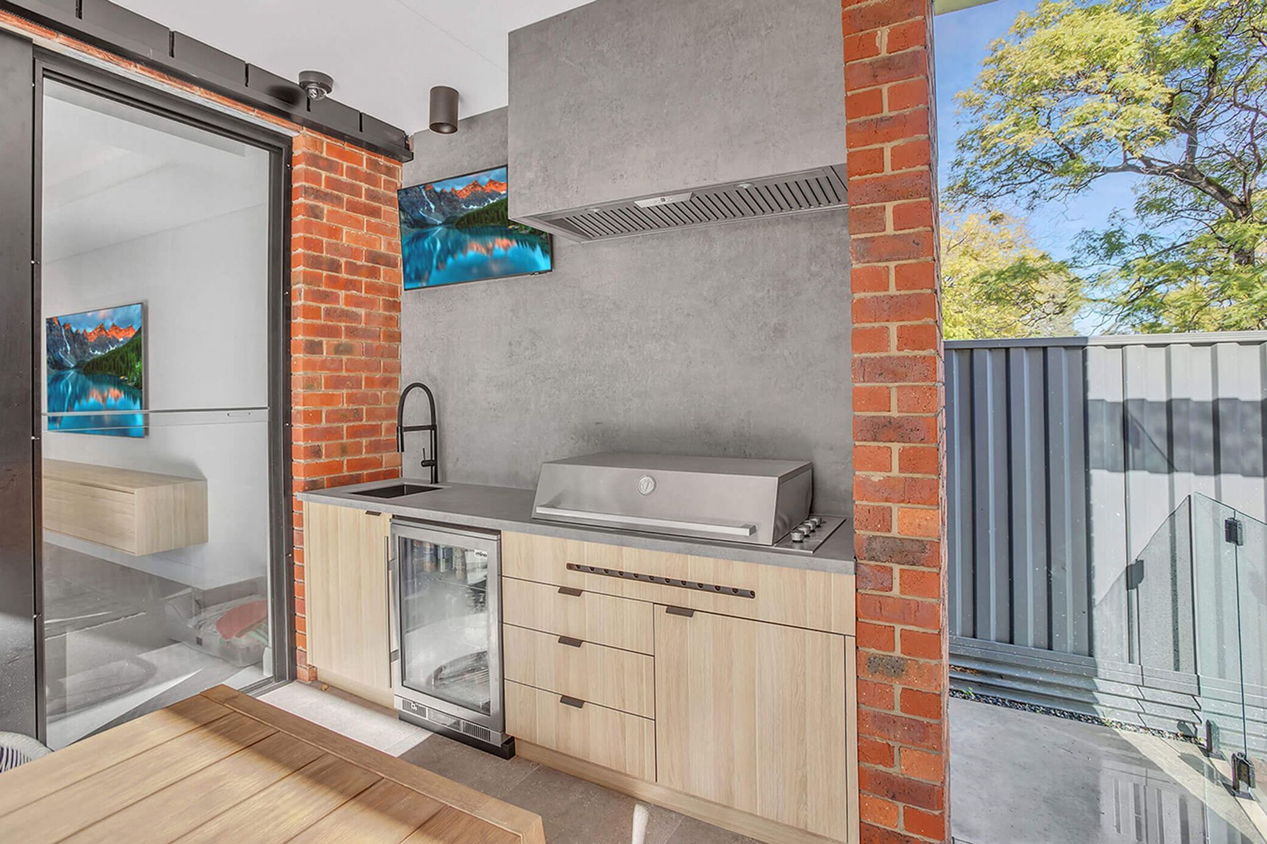 Silent BBQ Alfresco Rangehood 1200mm - CLUM212S