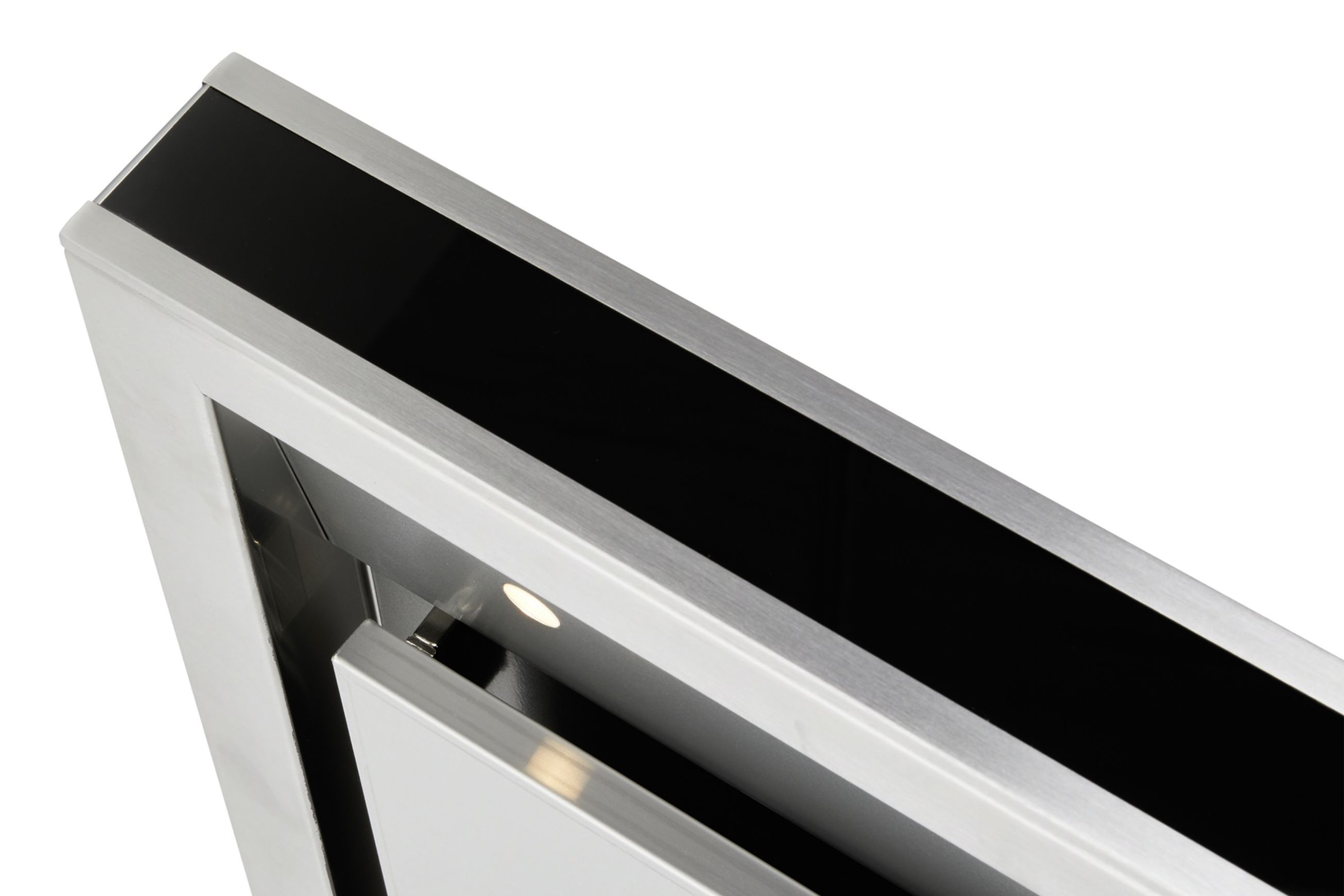 Silent Wallmount Rangehood 900mm - DS3326-9S