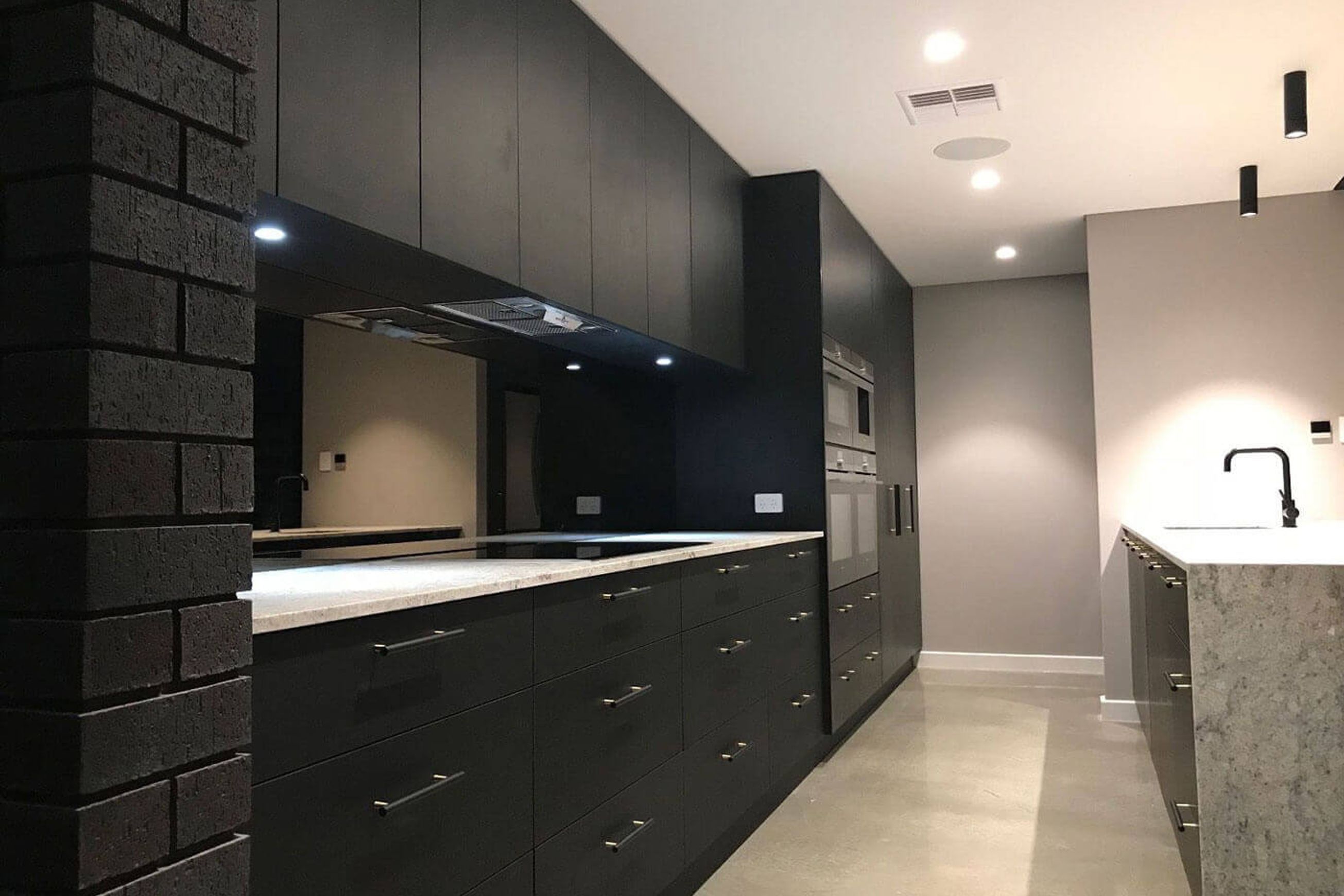 Silent Undermount Rangehood 600mm - UM1170-6S