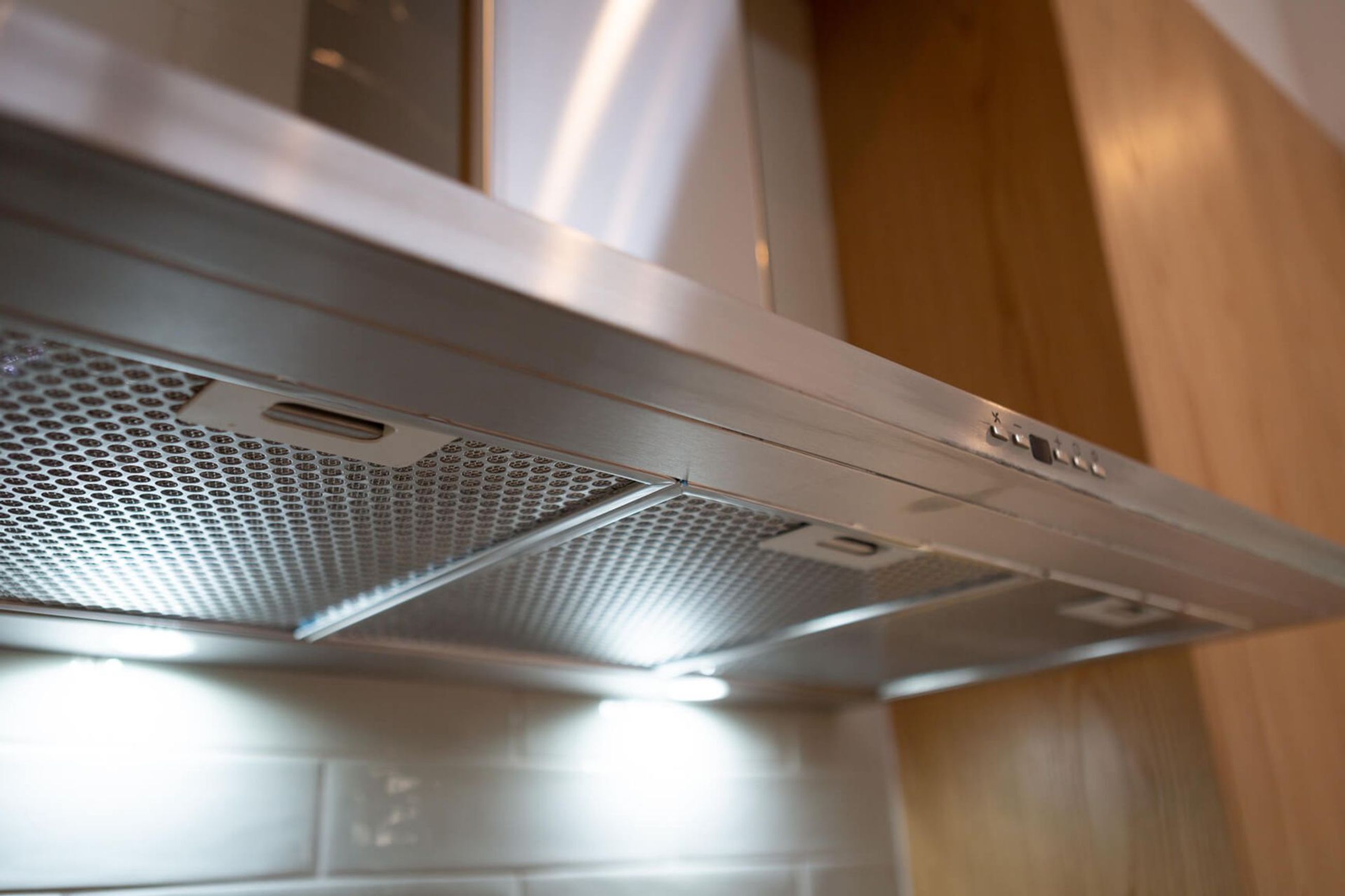 Silent Wallmount Rangehood 900mm - WM2190S