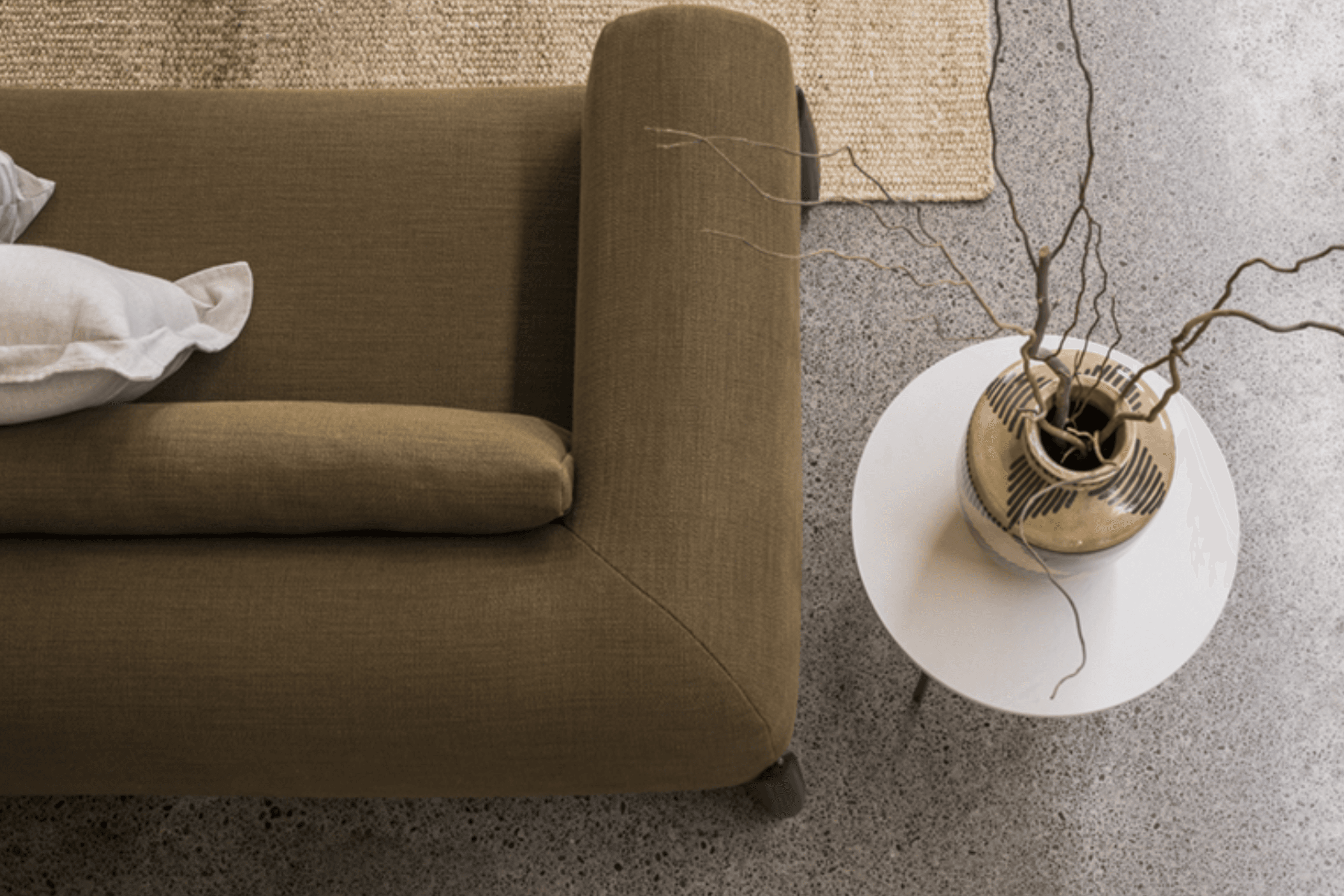 Hendrix Sofa