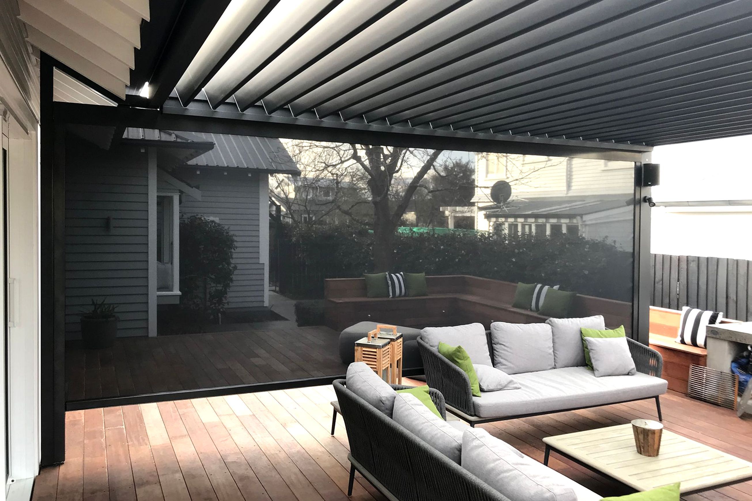 Securo® Max Roller Blind –  Exterior