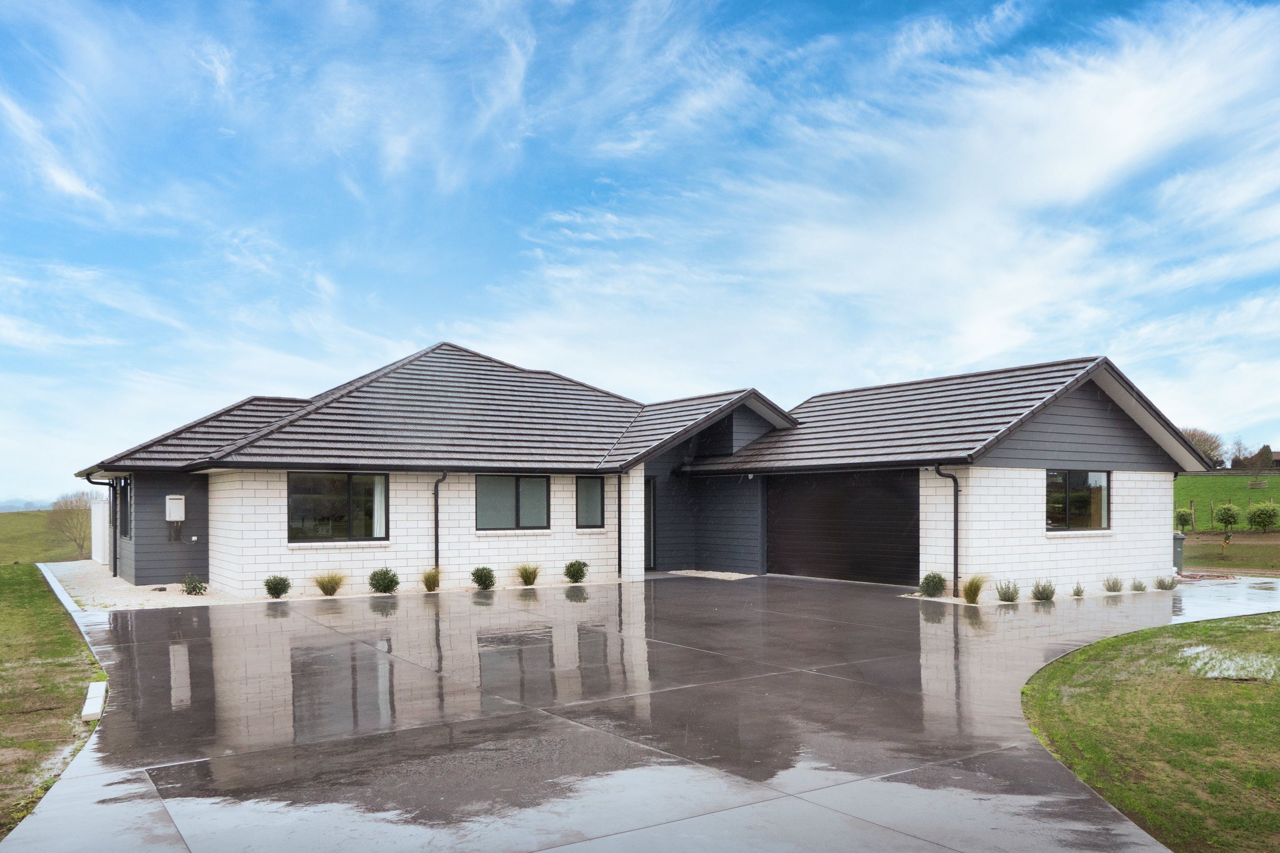 Woodgrain Colorsteel® Sectional Garage Door