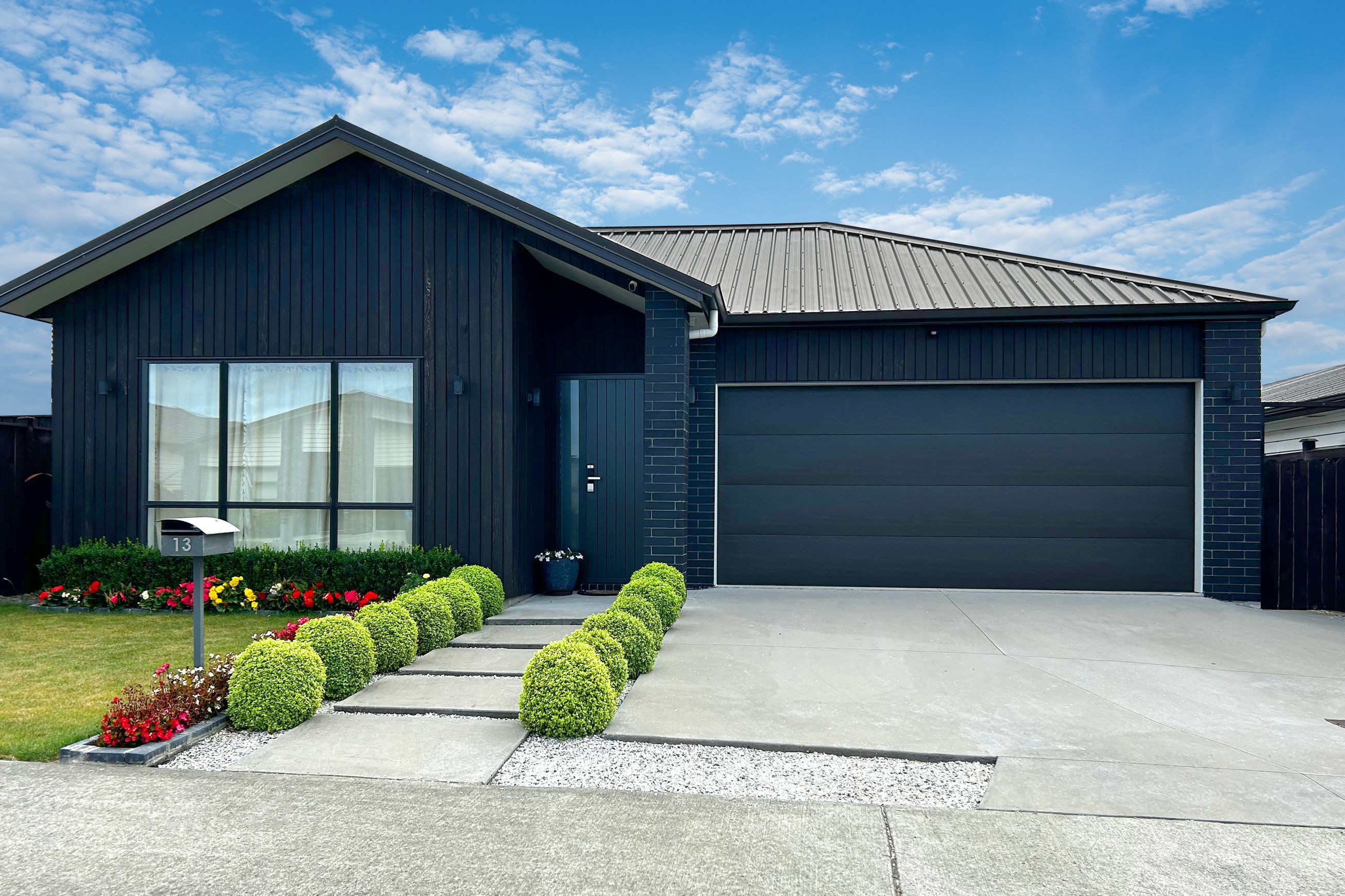 Woodgrain Colorsteel® Sectional Garage Door