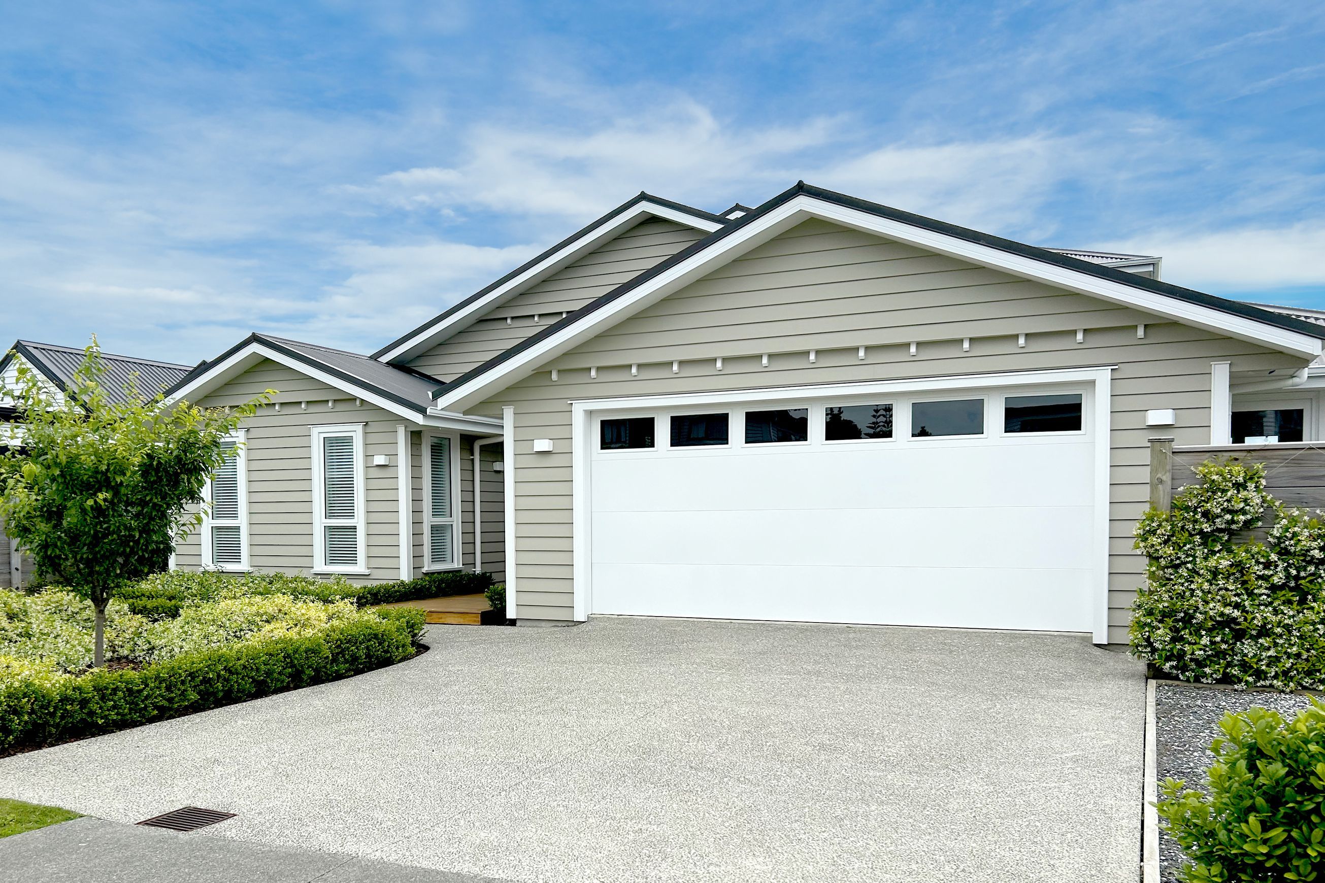 Woodgrain Colorsteel® Sectional Garage Door