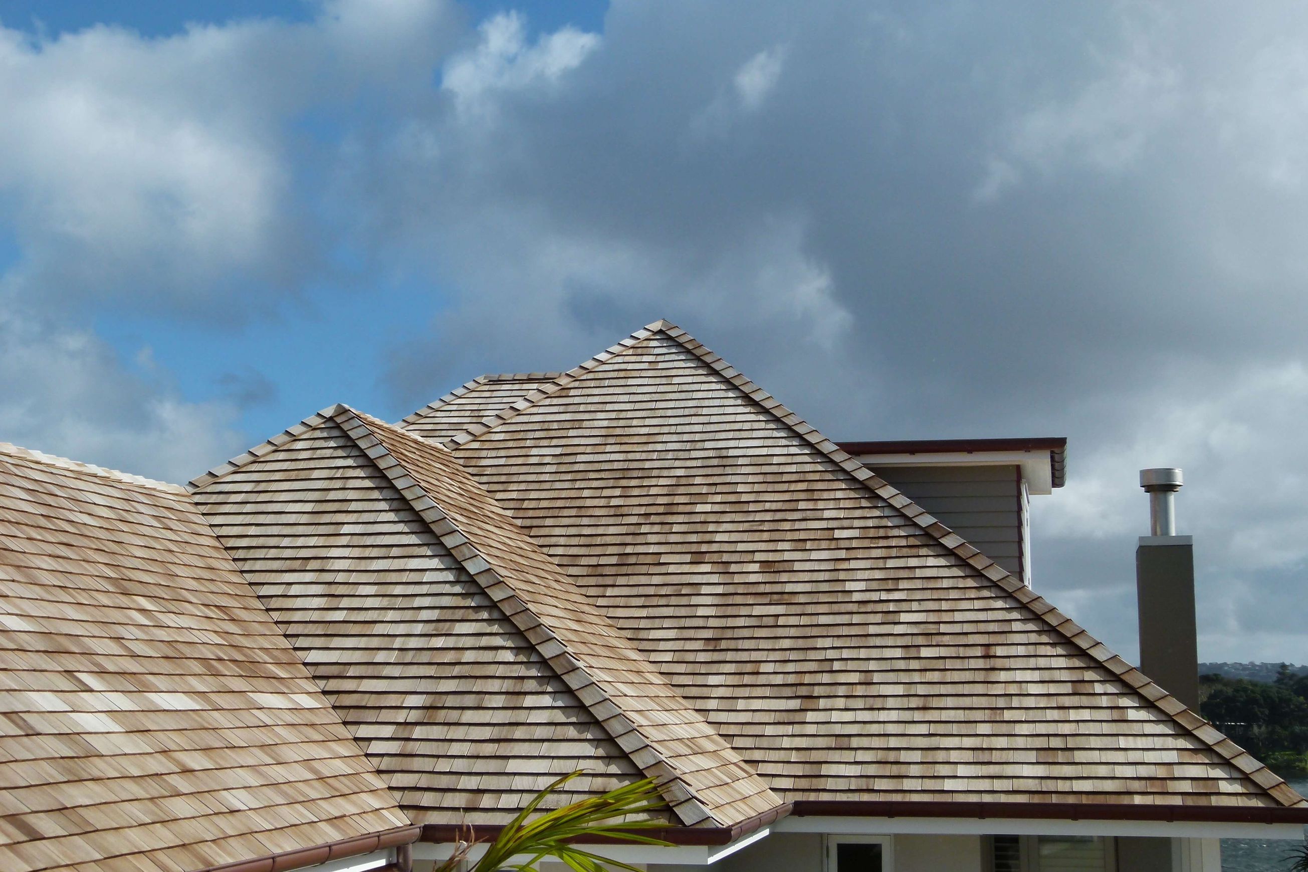 Cedar Roof Shingles and Shakes