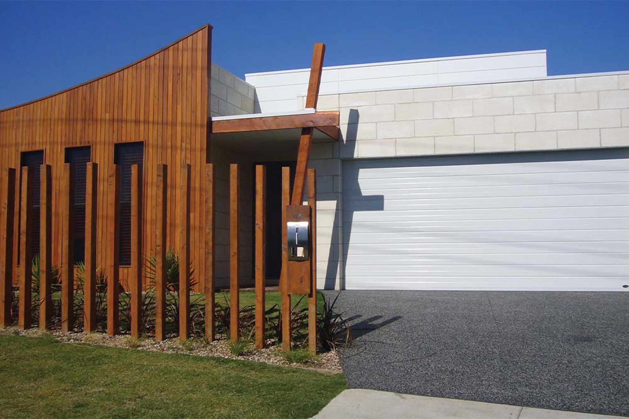 Savannah Garage Doors | Sectional Doors