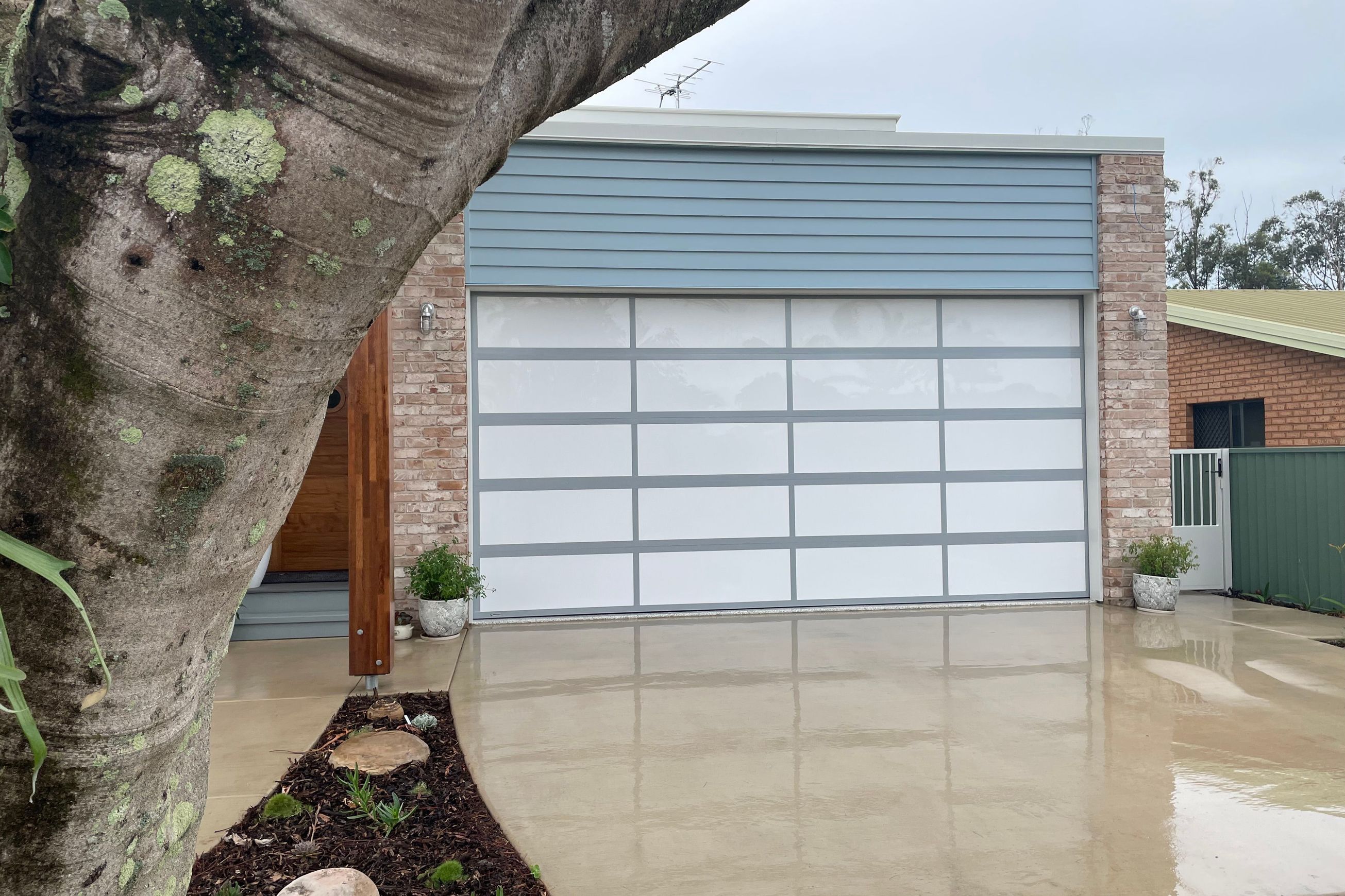 Selections Doors | Speciality Garage Doors