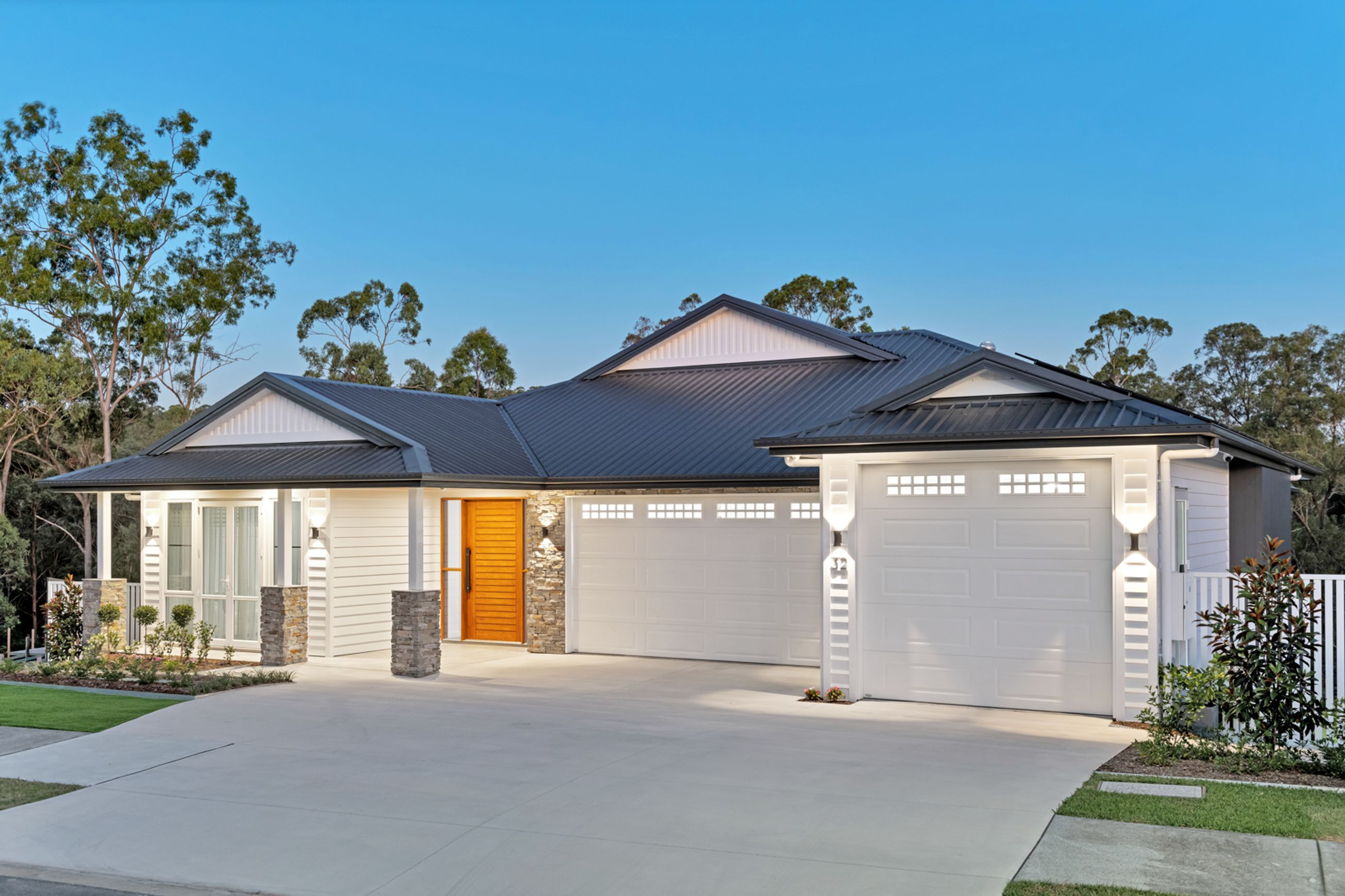Colorbond® Garage Doors | Sectional Doors