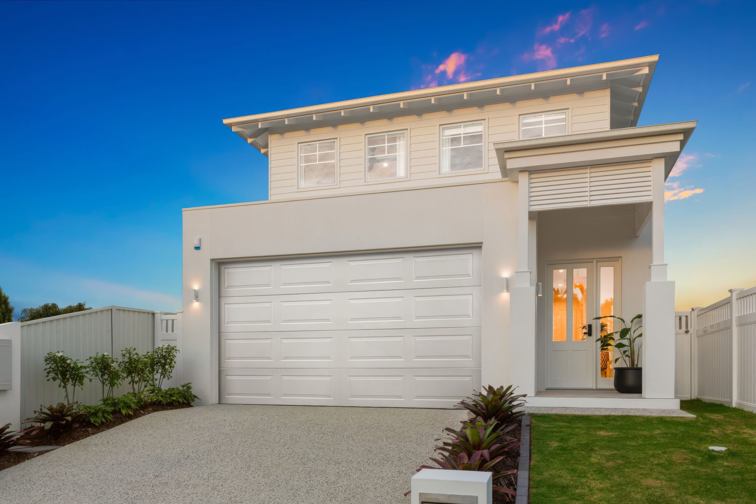 Native Series | Sectional Garage Doors