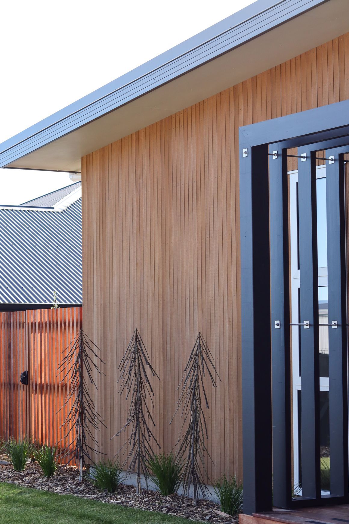 Vertica Cladding