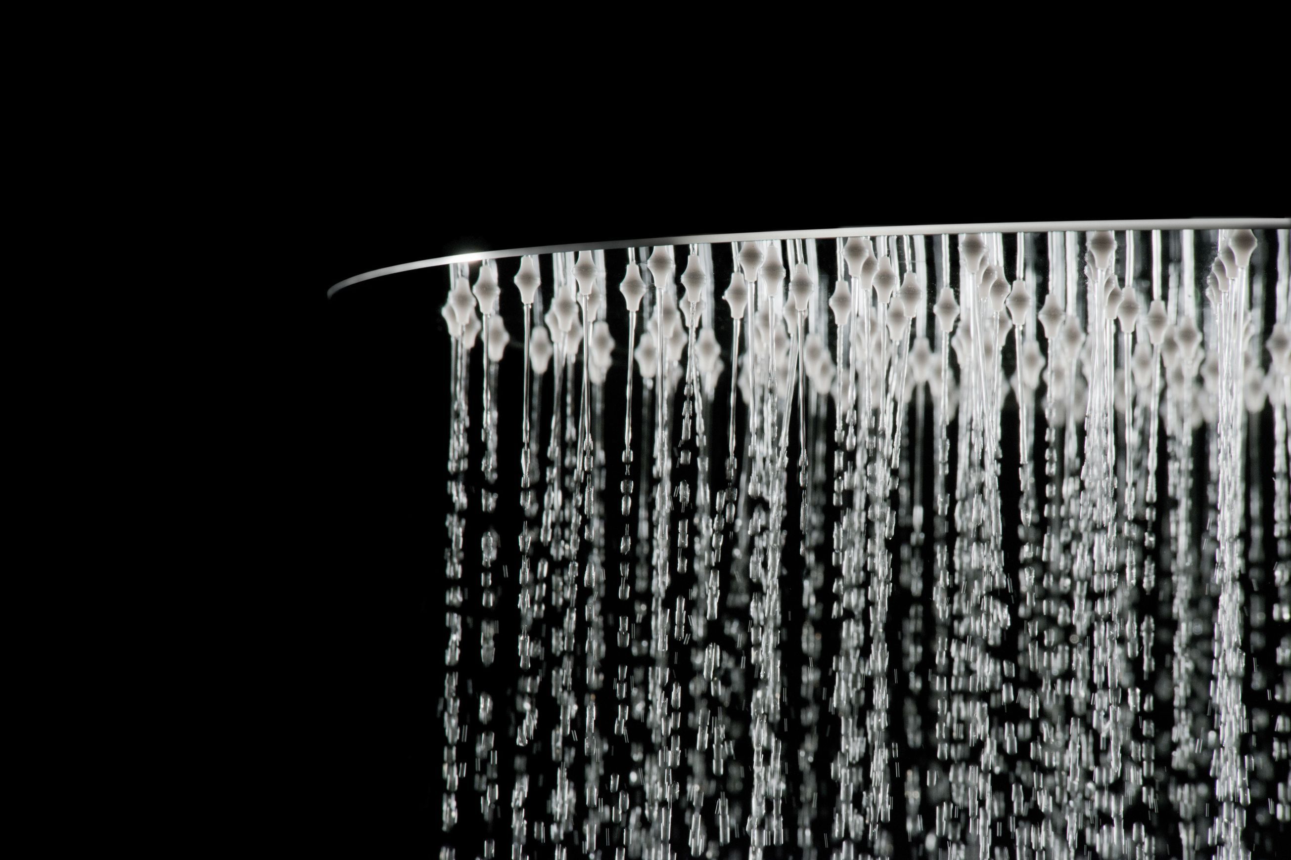 Elementi | Vibrant Showers