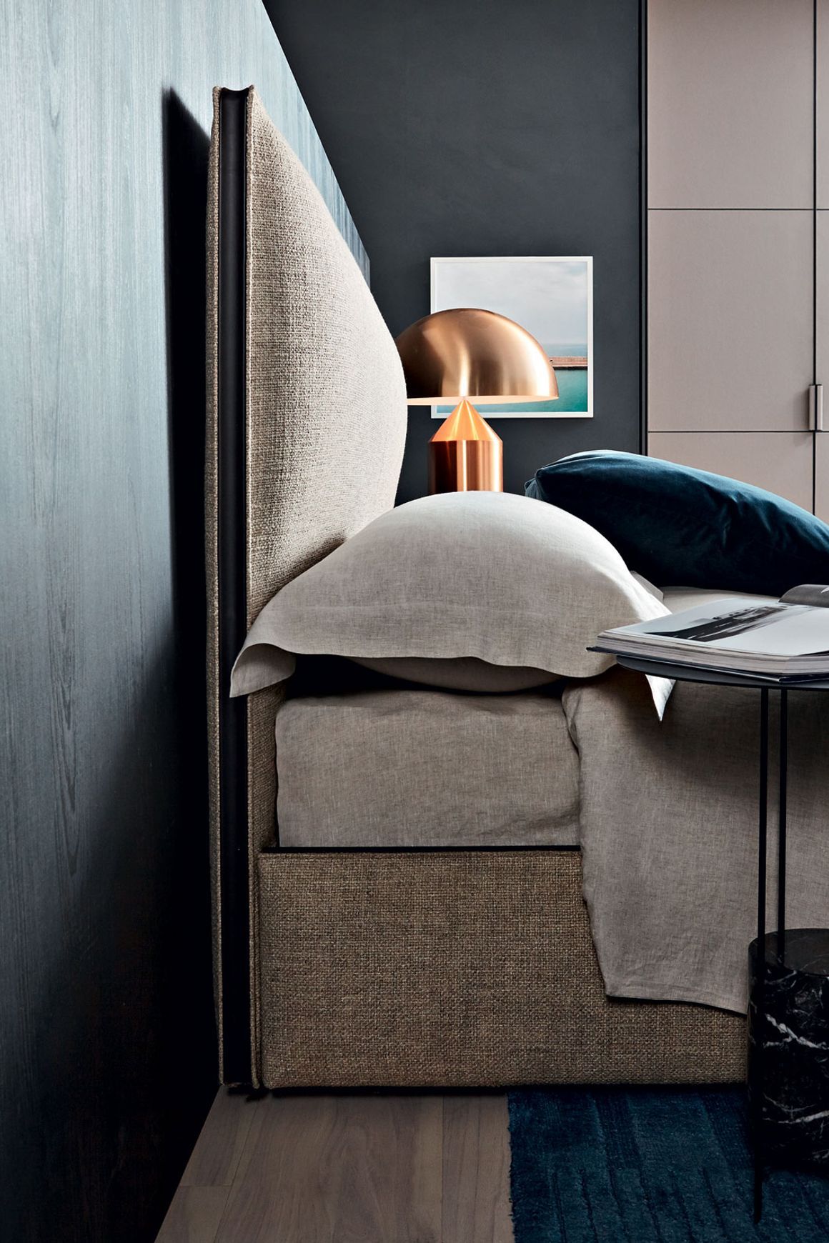 Panna Cotta Side Table by Molteni&C