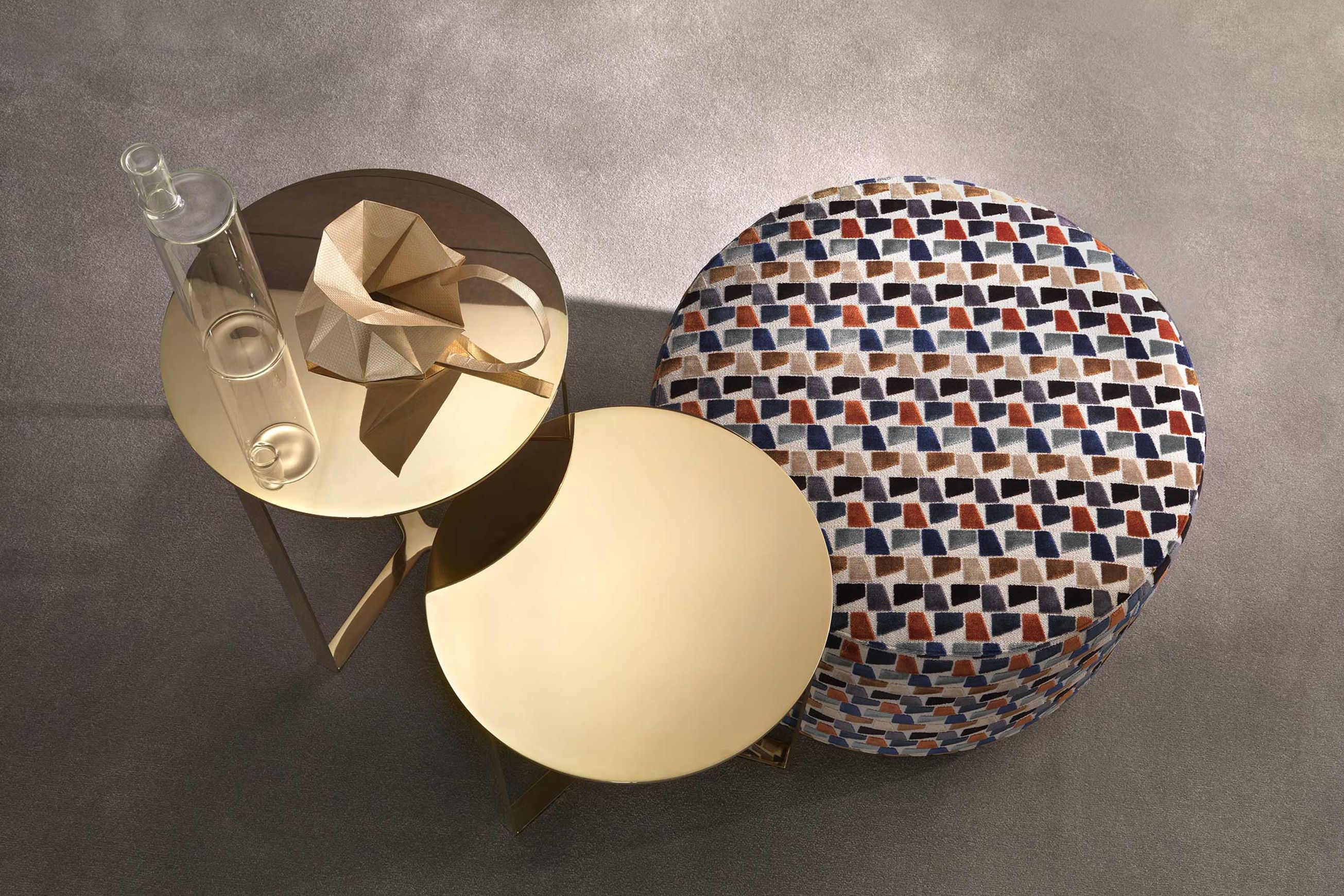 Clip Side Table