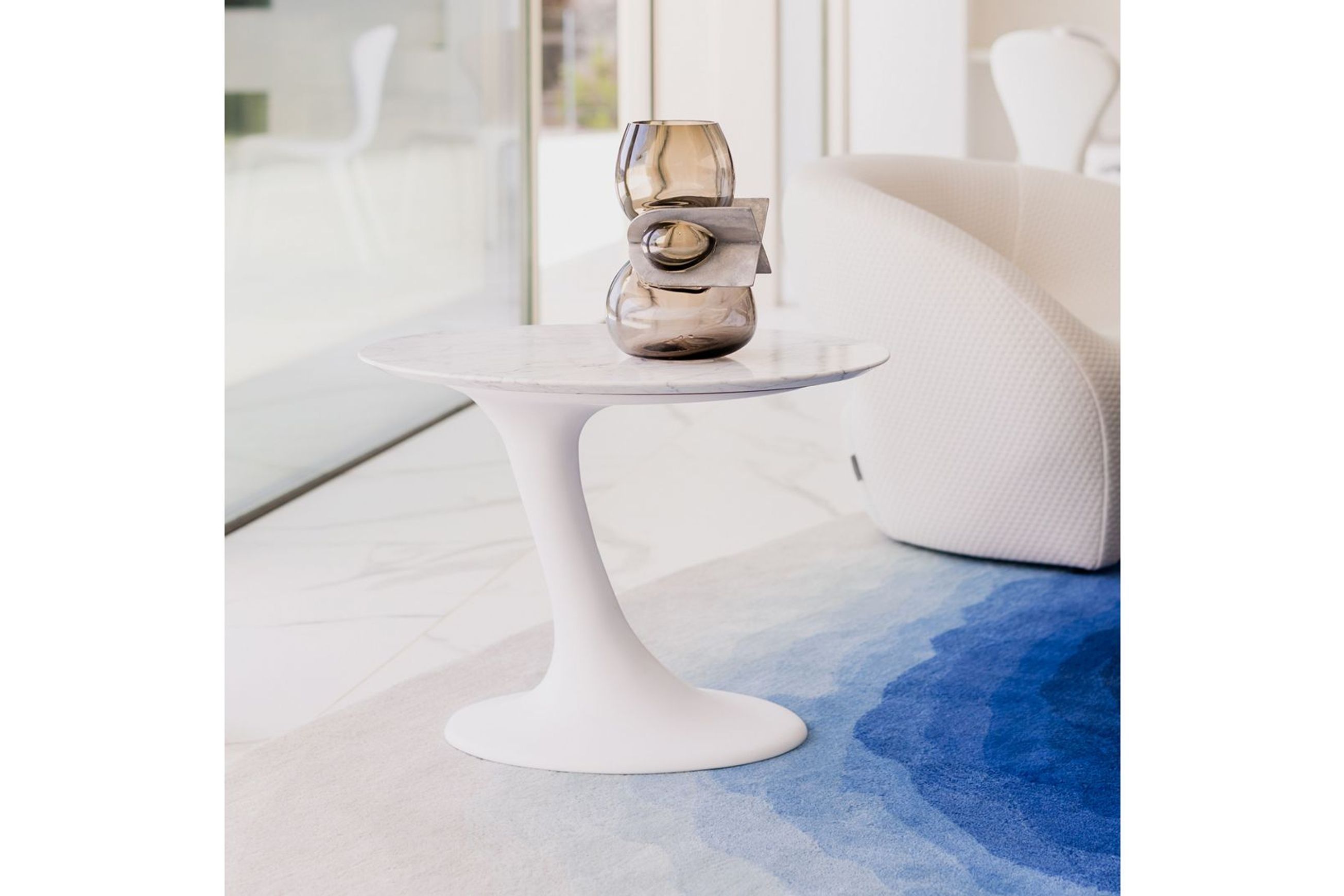 Speed Up Oval Occasional Table