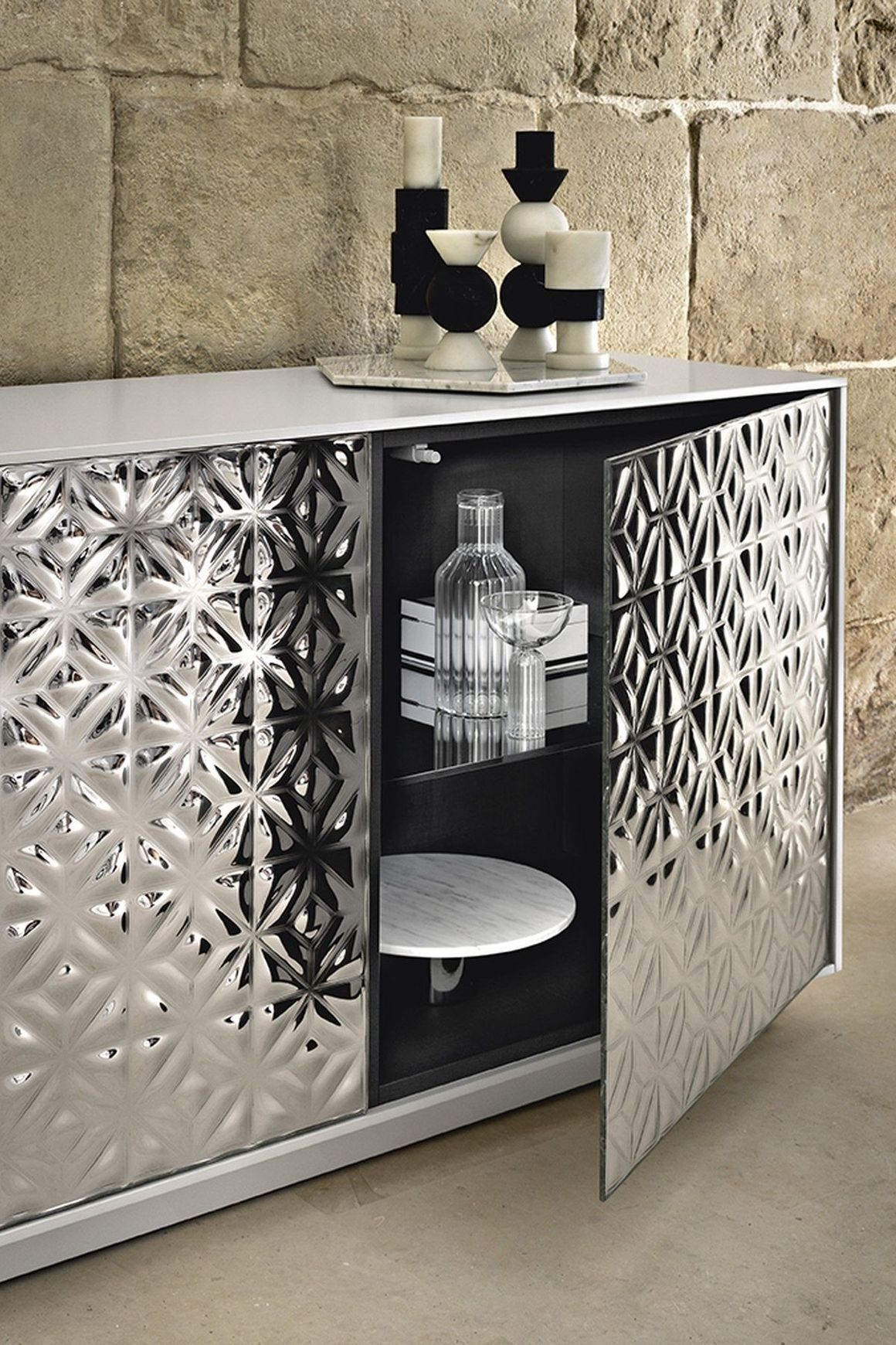 Echo Cupboard