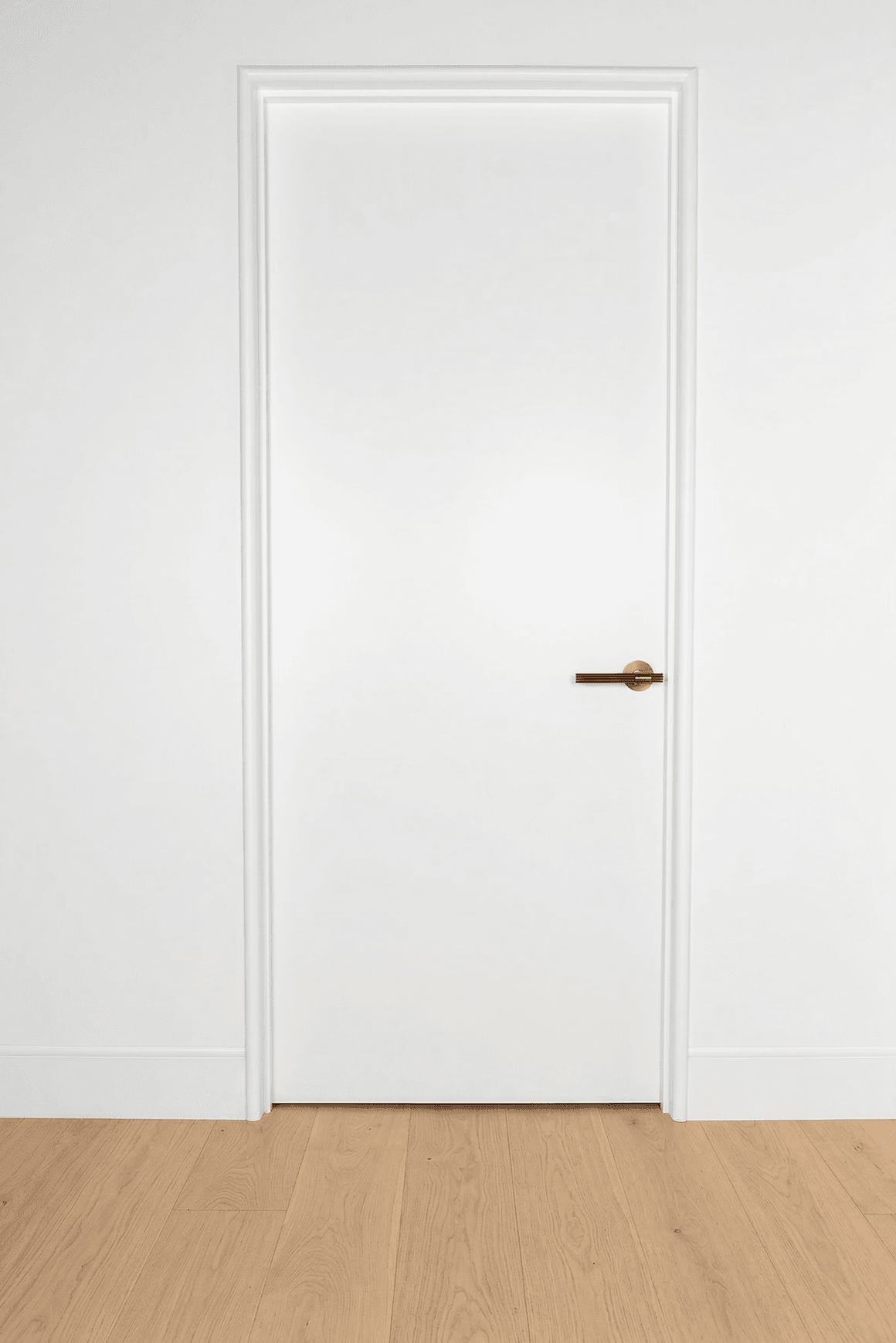 Intrim® Nova Vita Flush Finish Skirting System