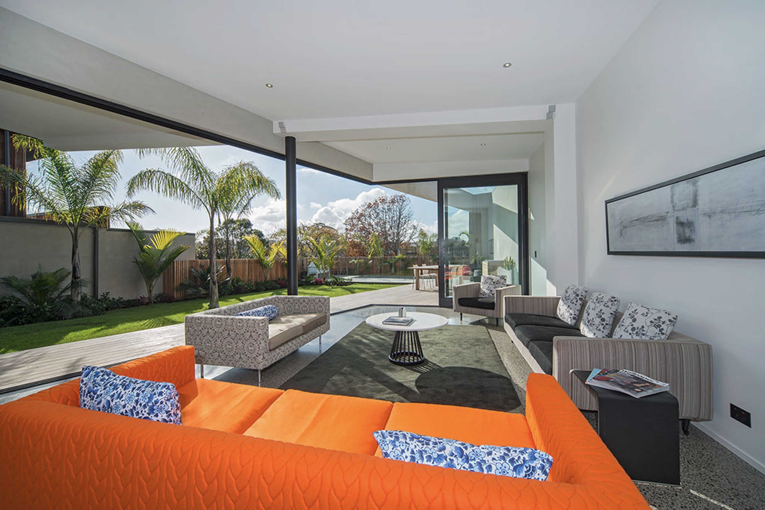 Cavity Eurostacker™ Sliding Door