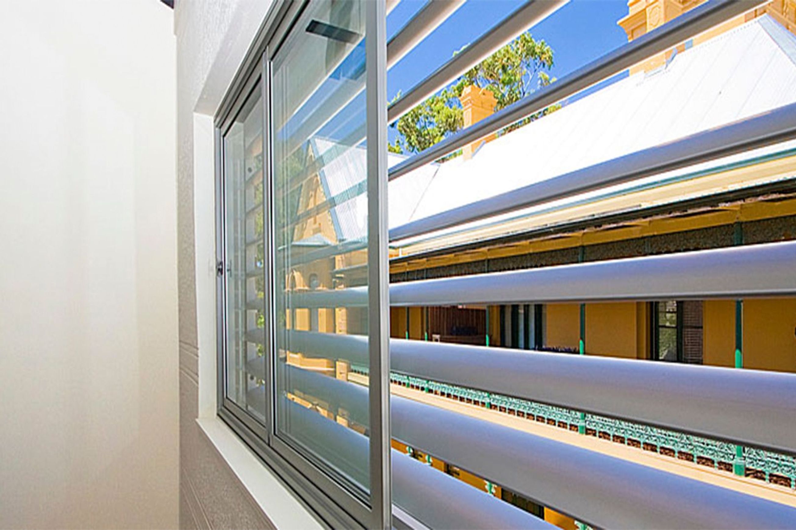 Elevate | Series 462 | Sliding Window (Double Sash)