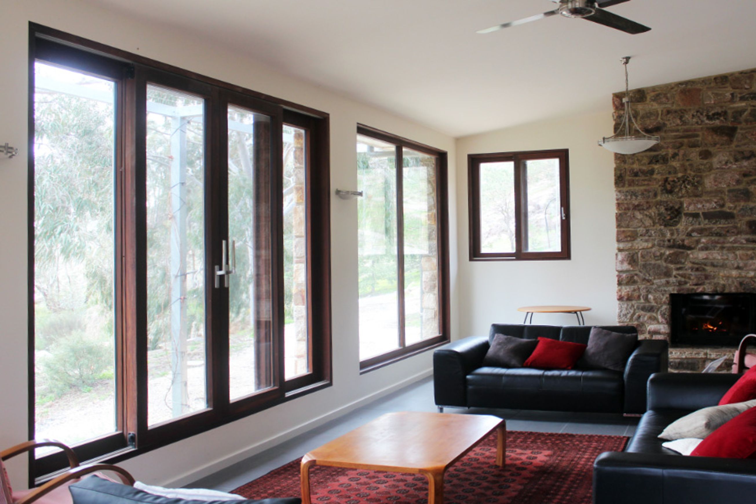 Komfort+ |  Sliding Windows