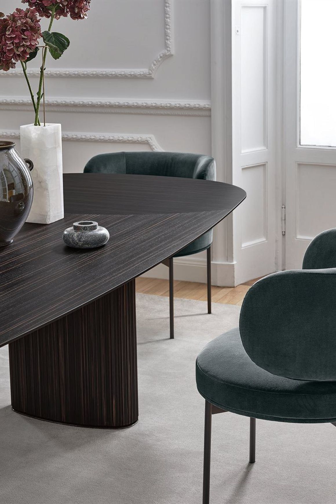 Akiko Armchair