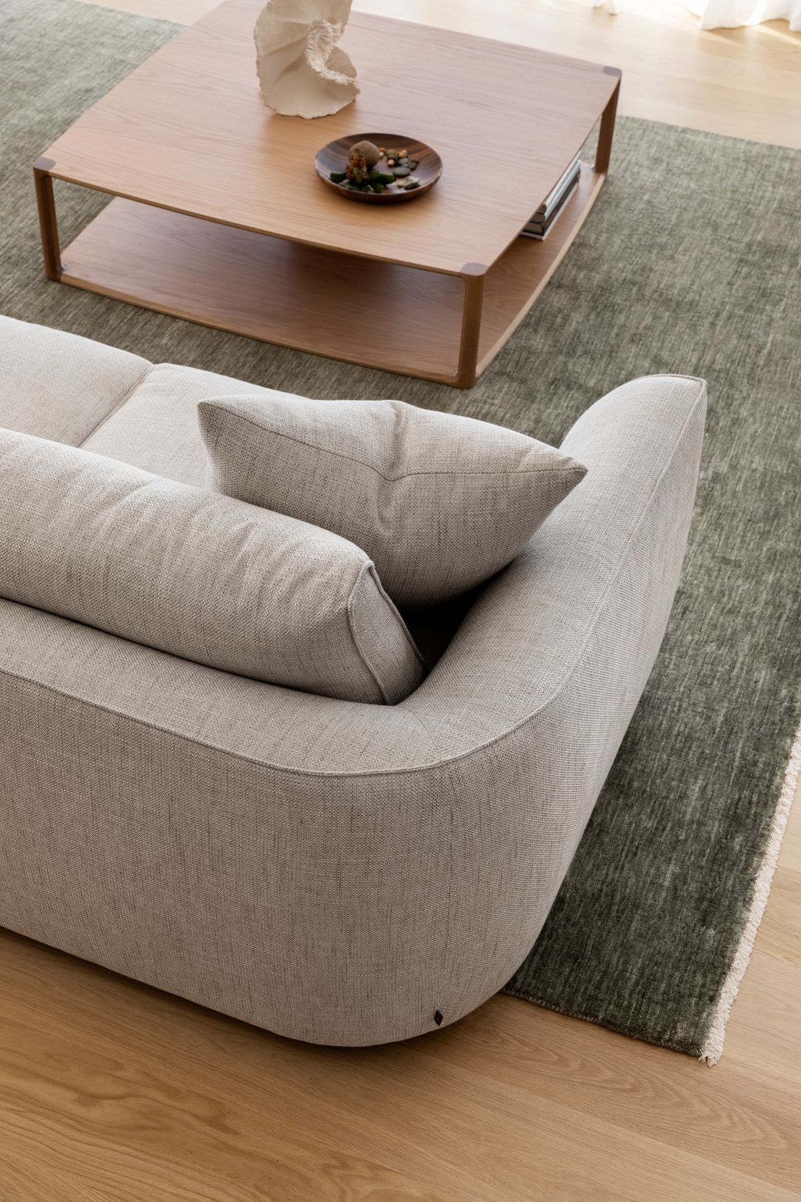 Erskine | Sofa