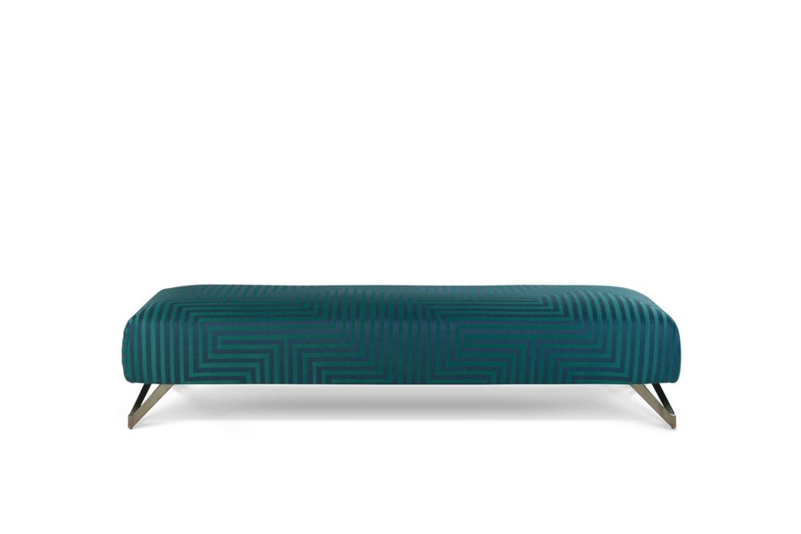 Caractere Sofa