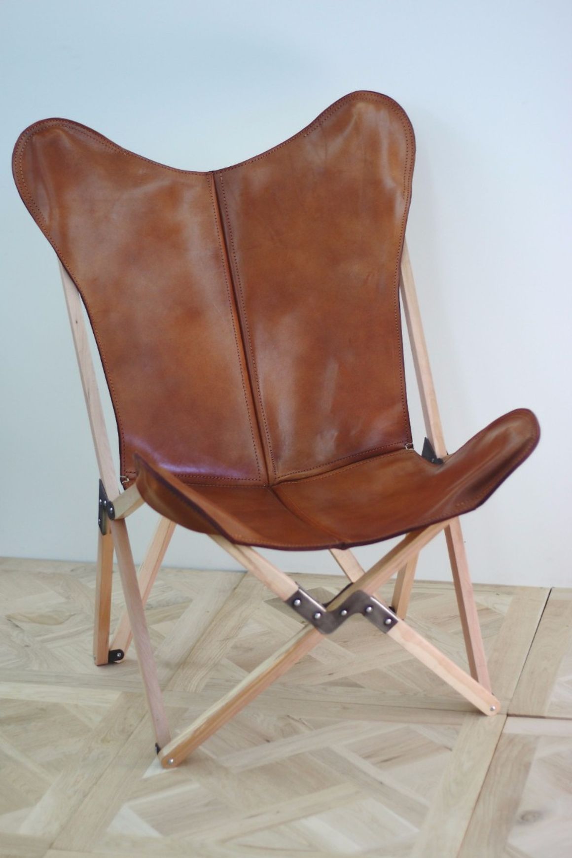 Palermo Folding Leather Chair