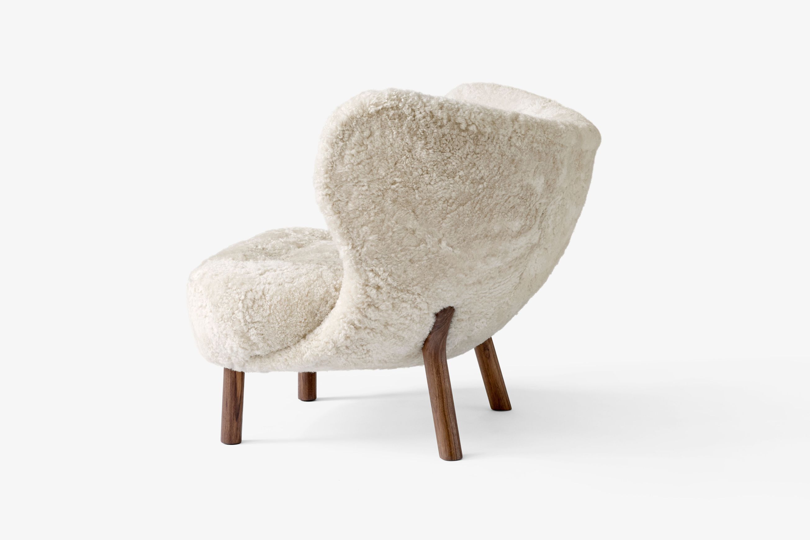 Little Petra Armchair by & Tradition