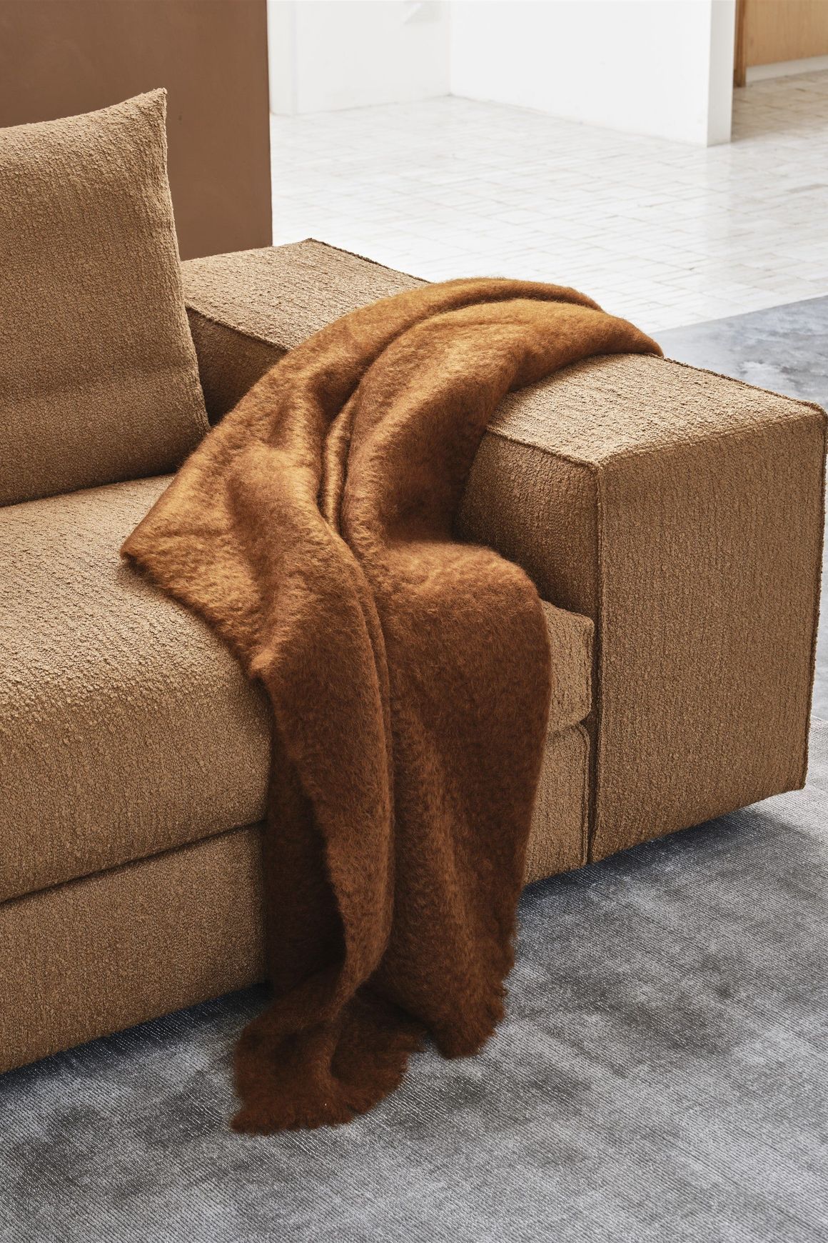 Hamptons Elements Sofa by Linteloo