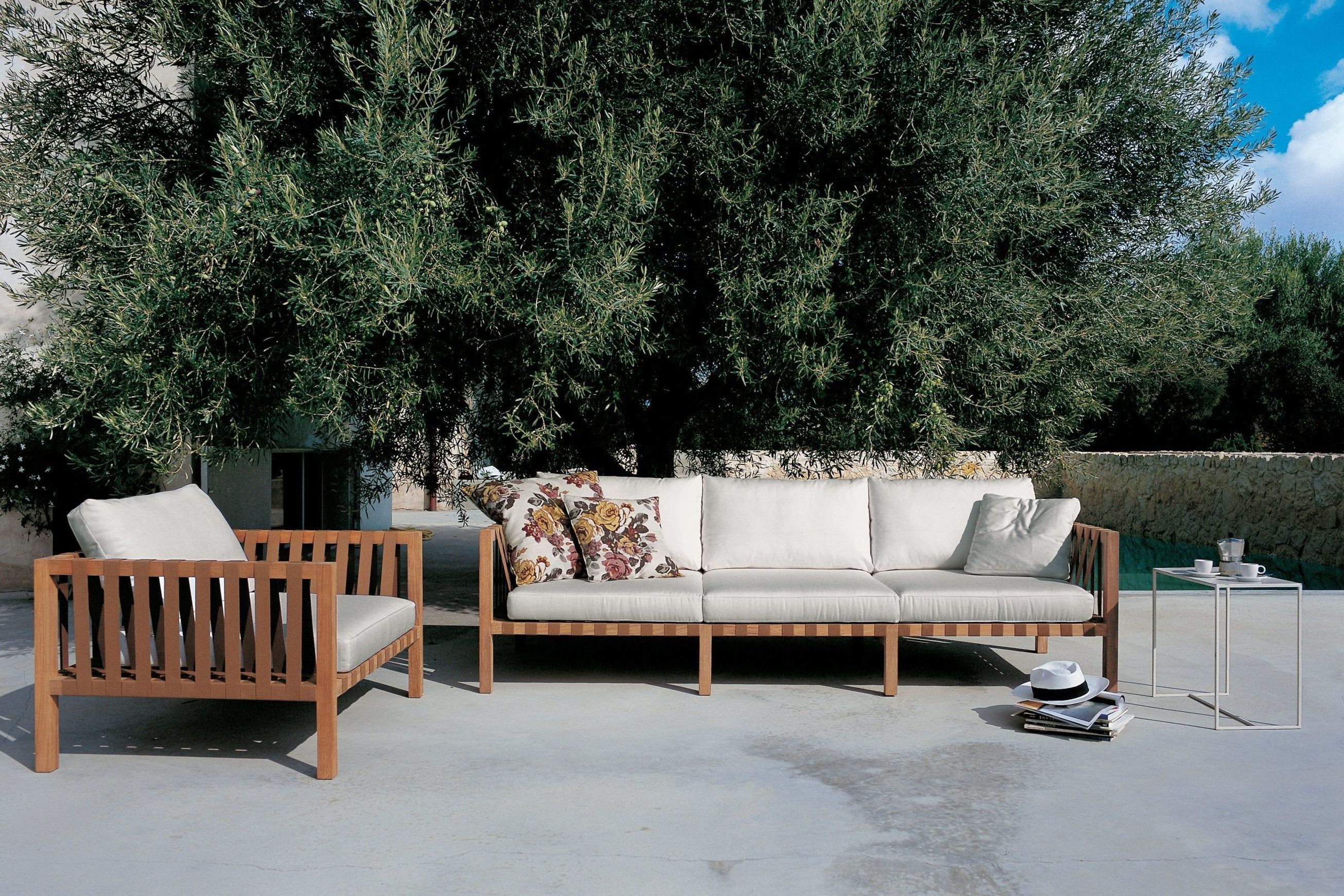 Mistral 101 Sofa