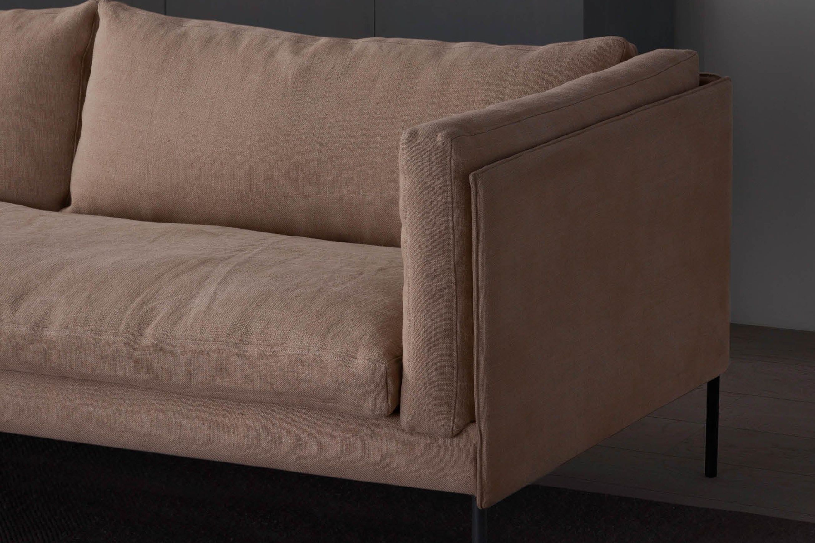Sonder Sofa