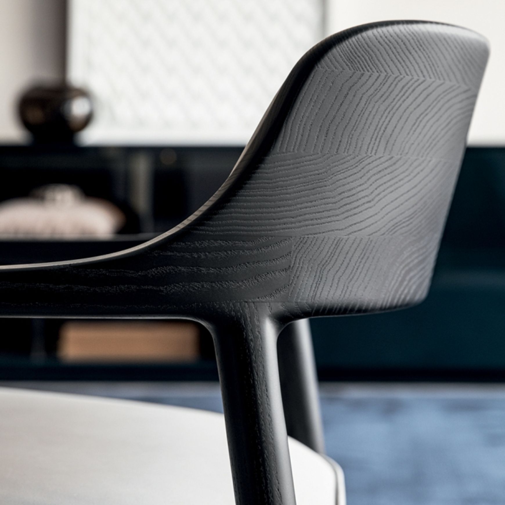 Walter Armchair by Molteni&C