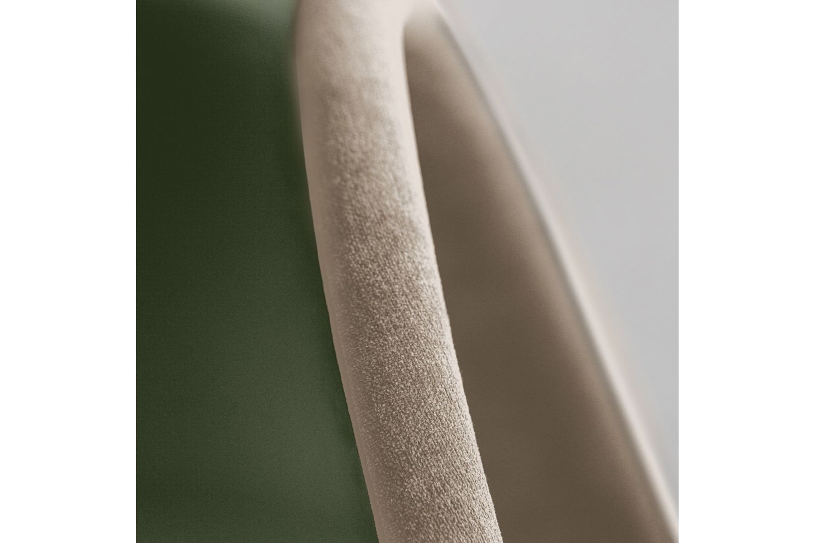Ovalia Armchair