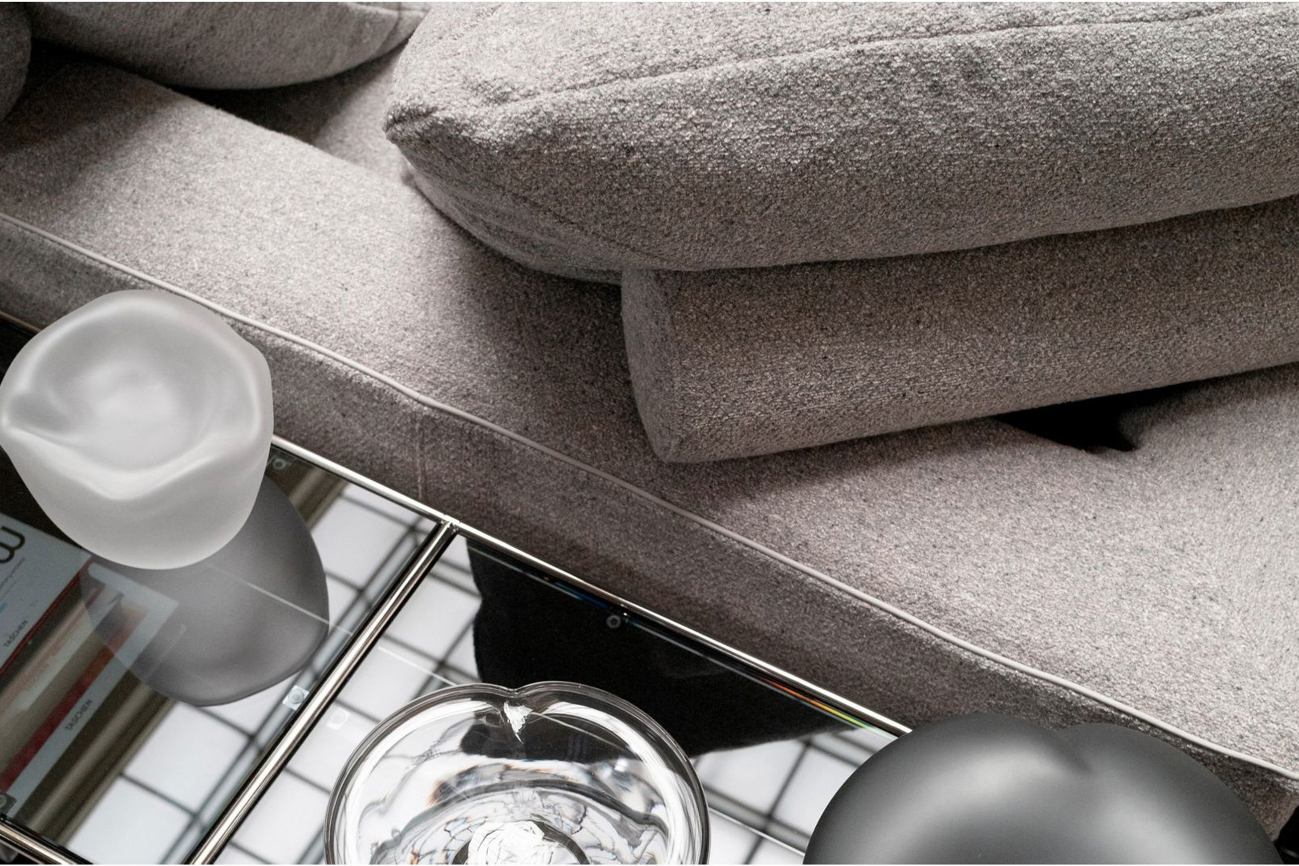 Preface Modular Sofa by elements