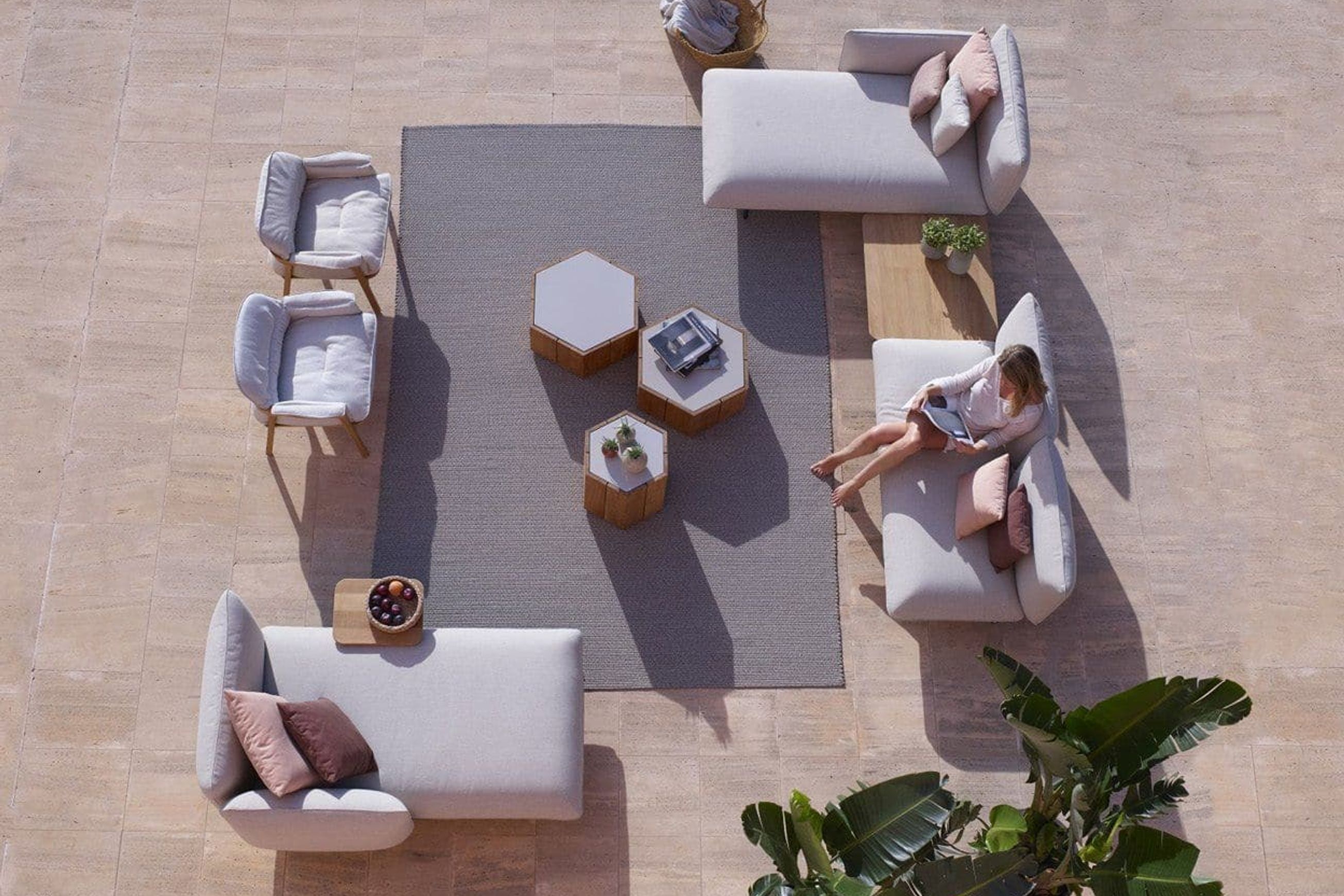 Sen |ja | Sofa